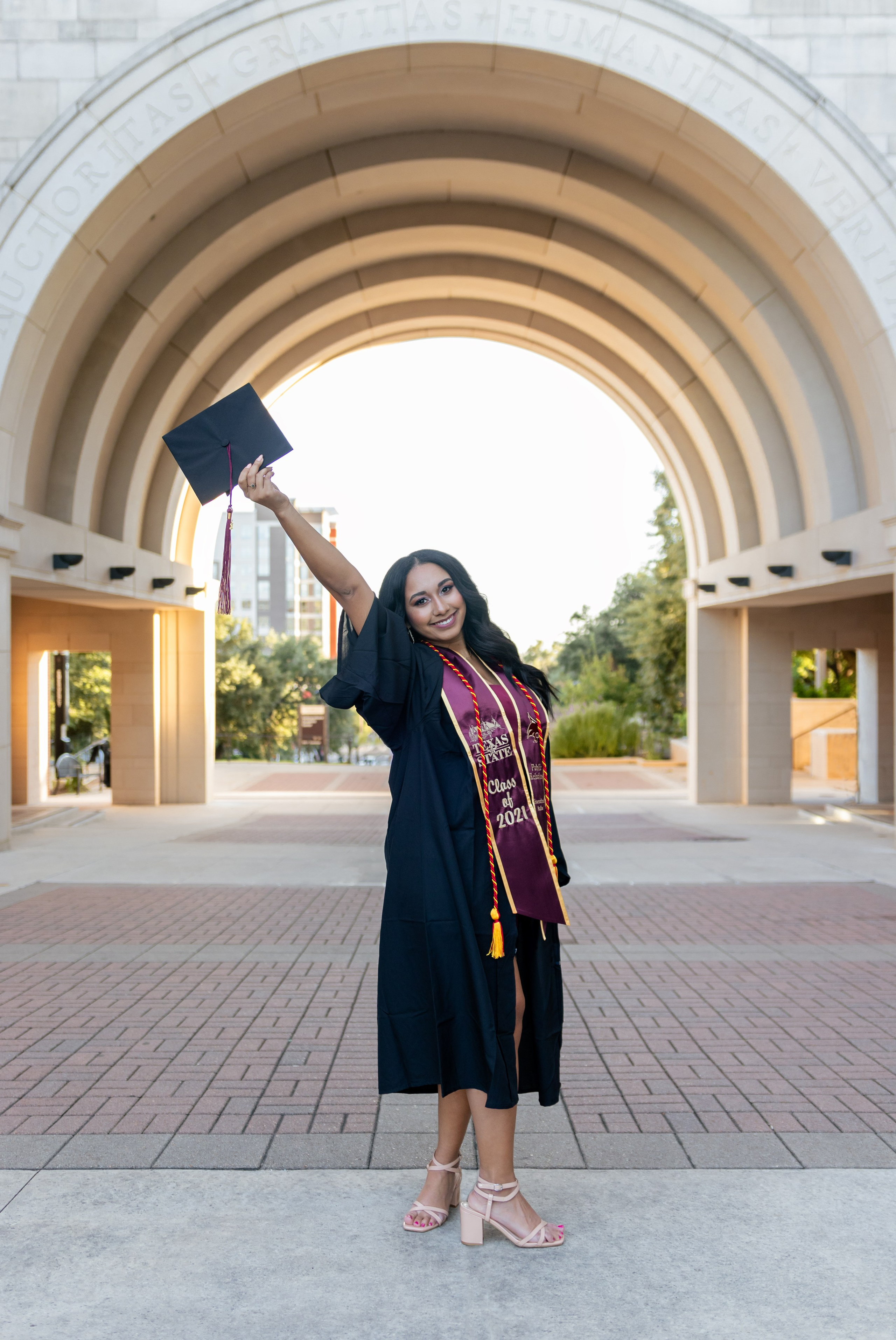 Shayna’s senior photoshoot at Texas State University