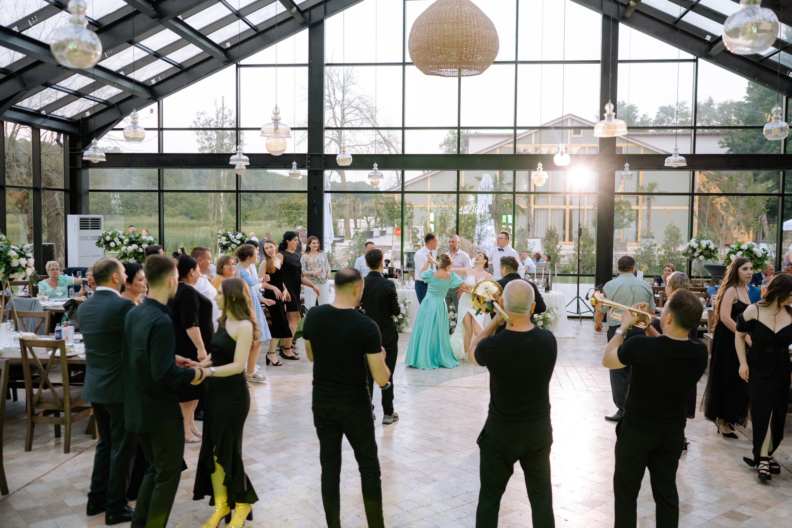 Ioana + Alex | Wedding day | Kalipso Lago. Proud Vision Weddings | Wedding Photography & Films — Servicii profesionale Foto Video Nunta Iasi