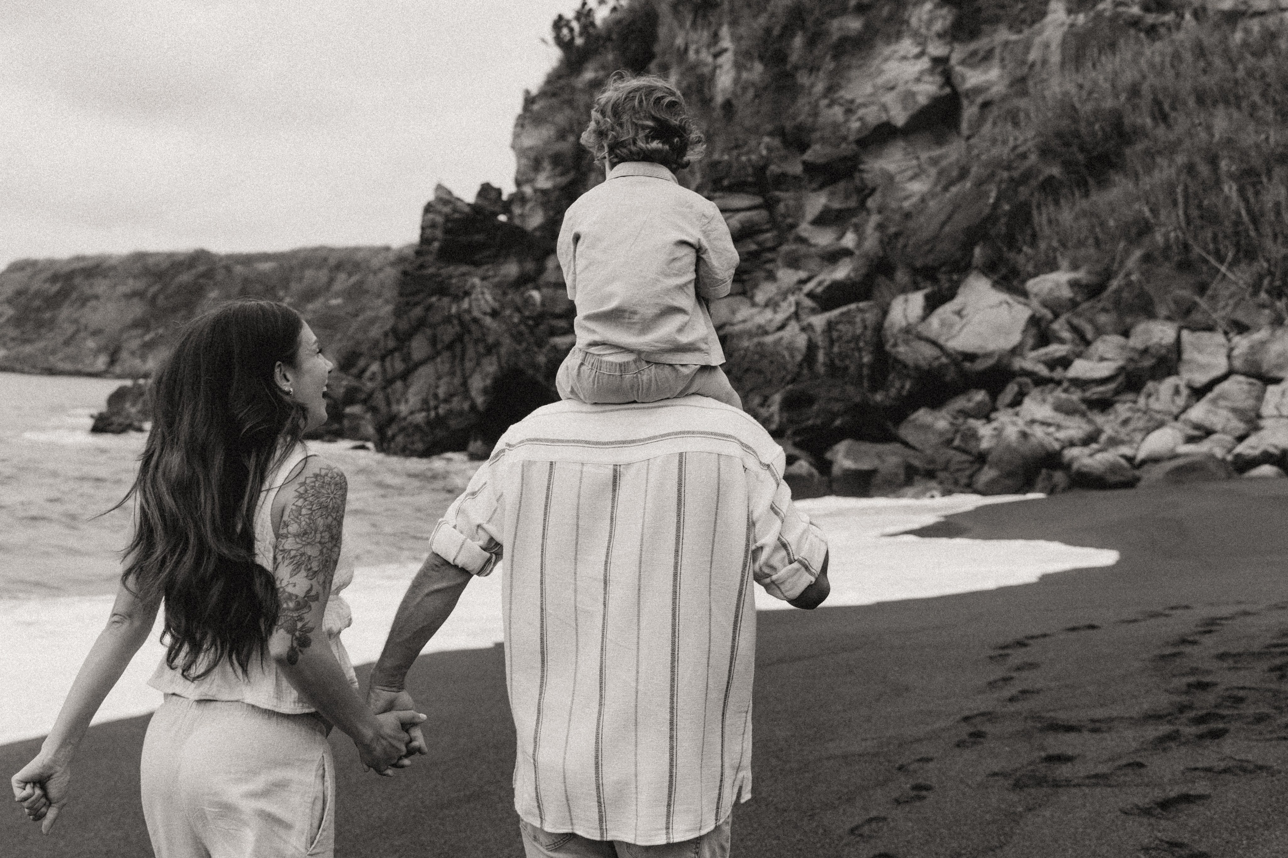 Kayla’s family. IRINA KALMYKOVA | PHOTOGRAPHER AZORES