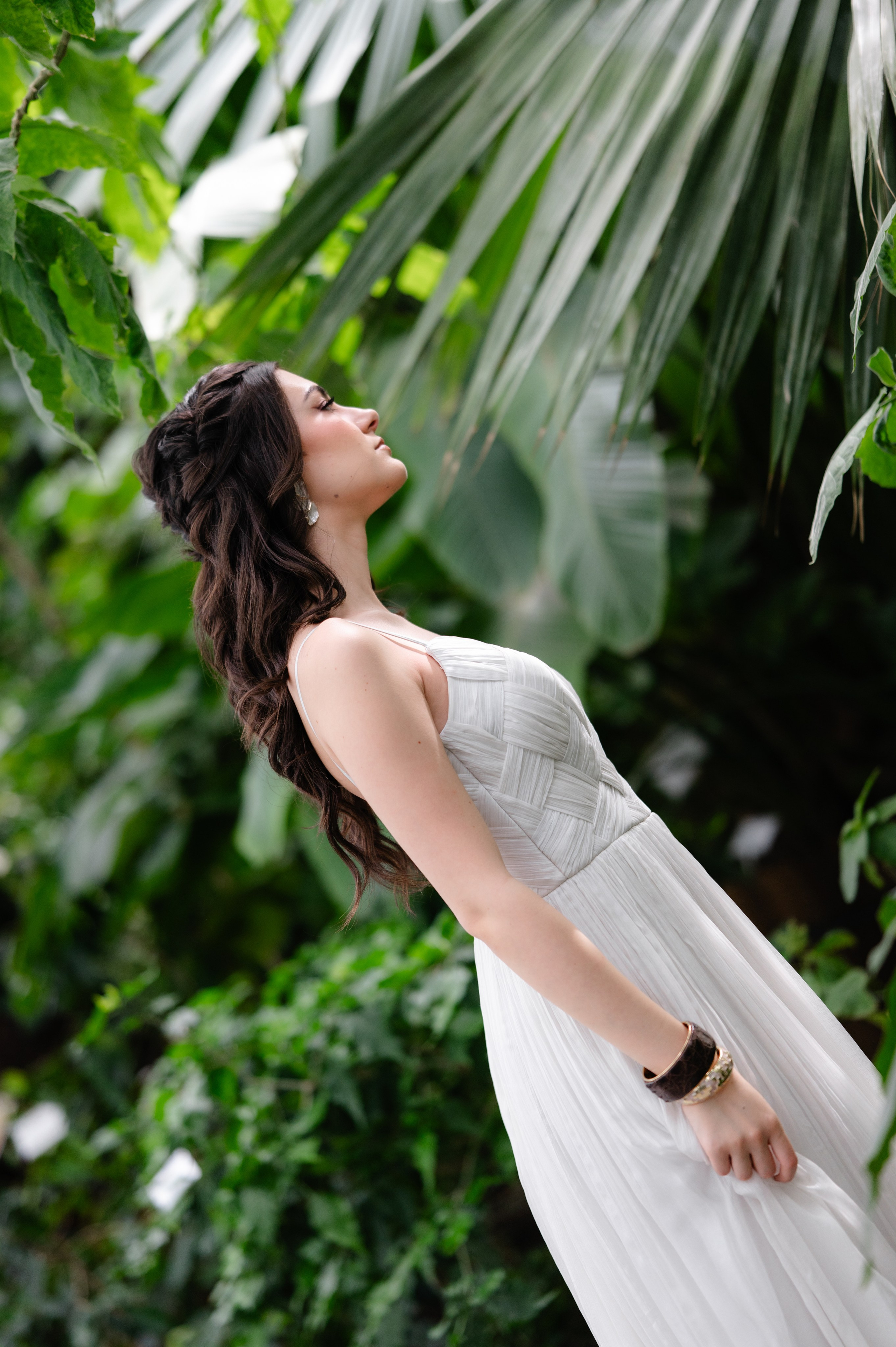 Botanical BRIDE. Alexandra Hanu Photographer