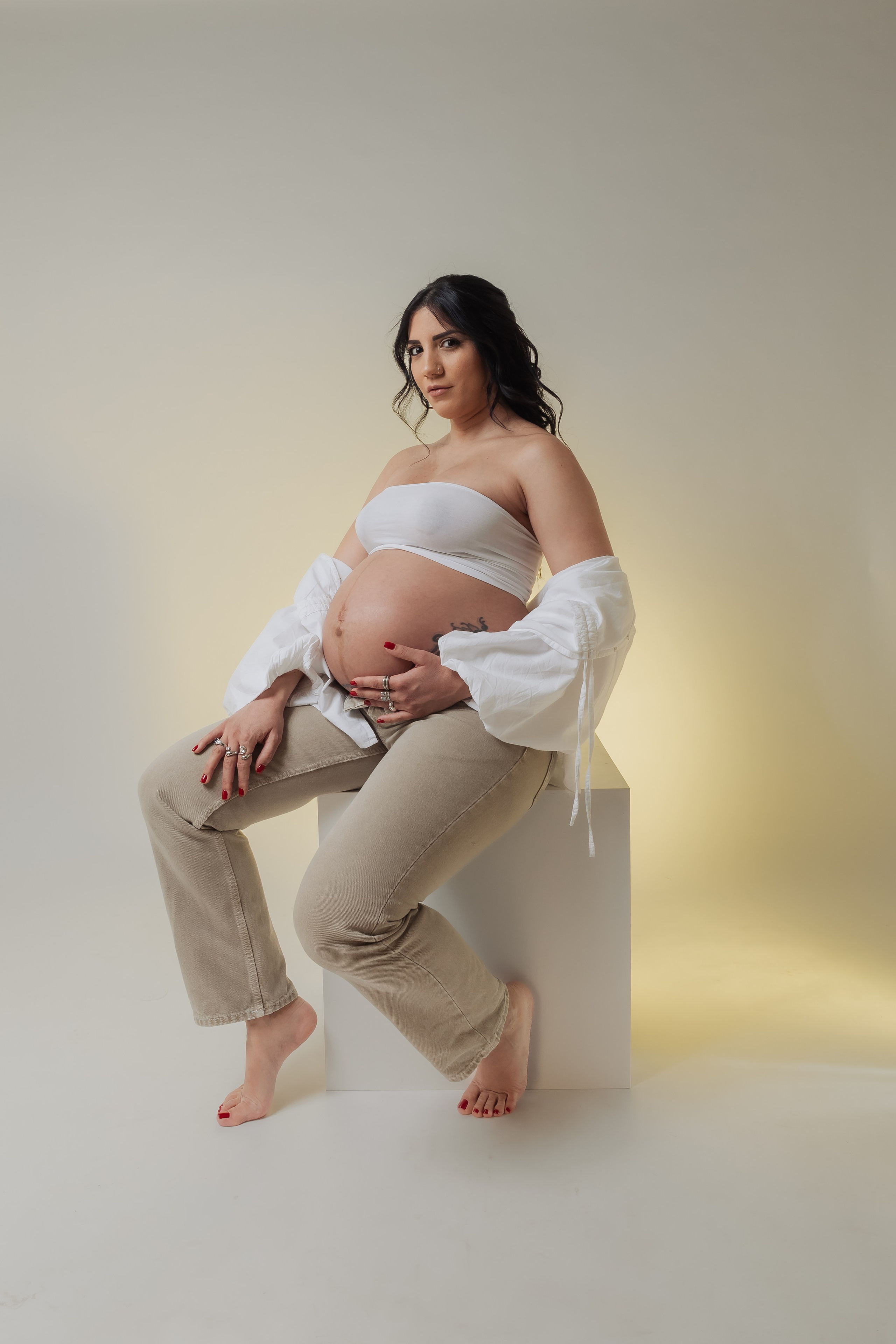 Maternity Photo Sessions. Marlen Efstathiou Photography