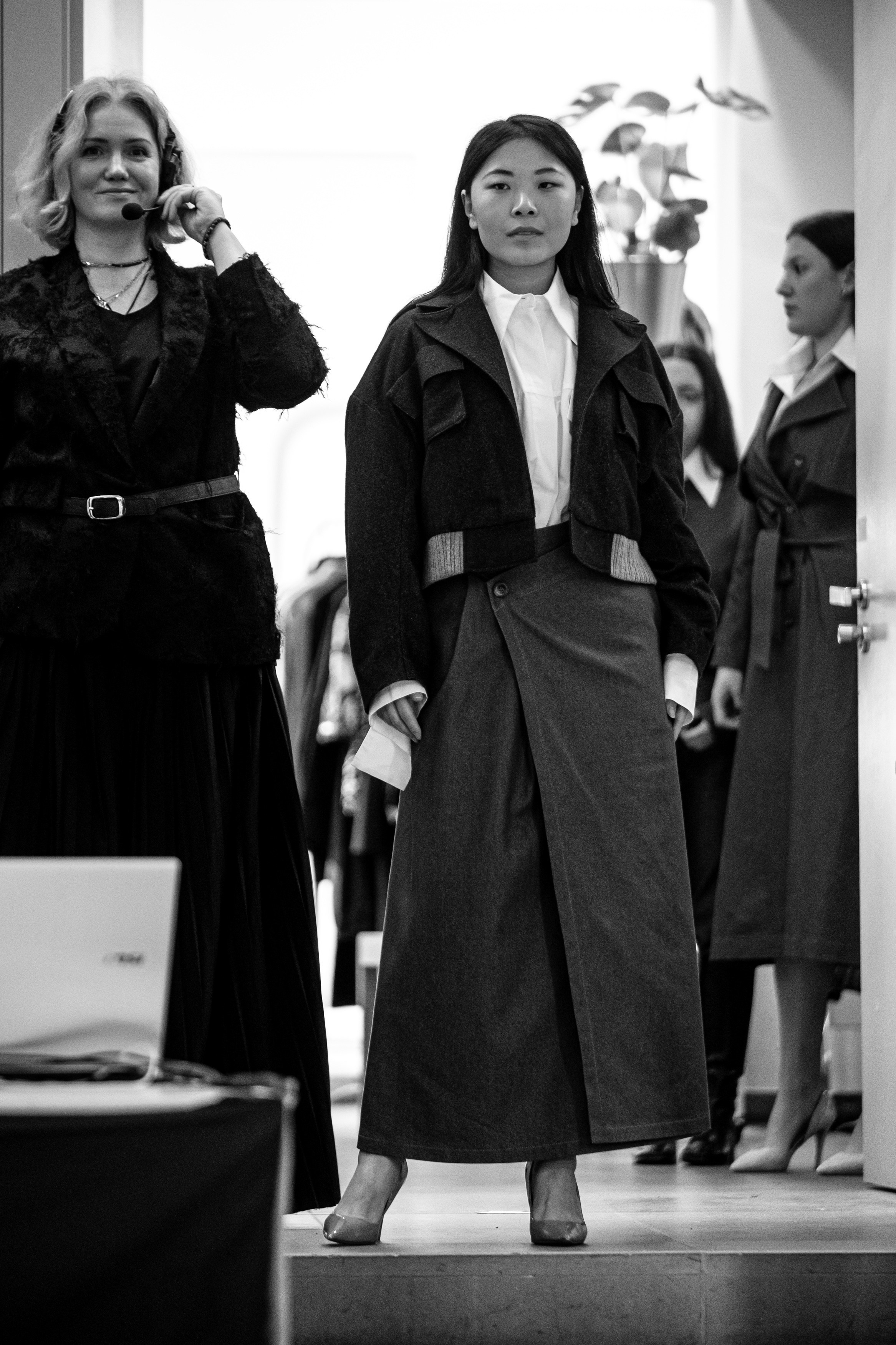 POP UP STORE DÜSSELDORF. Lms-mode.com