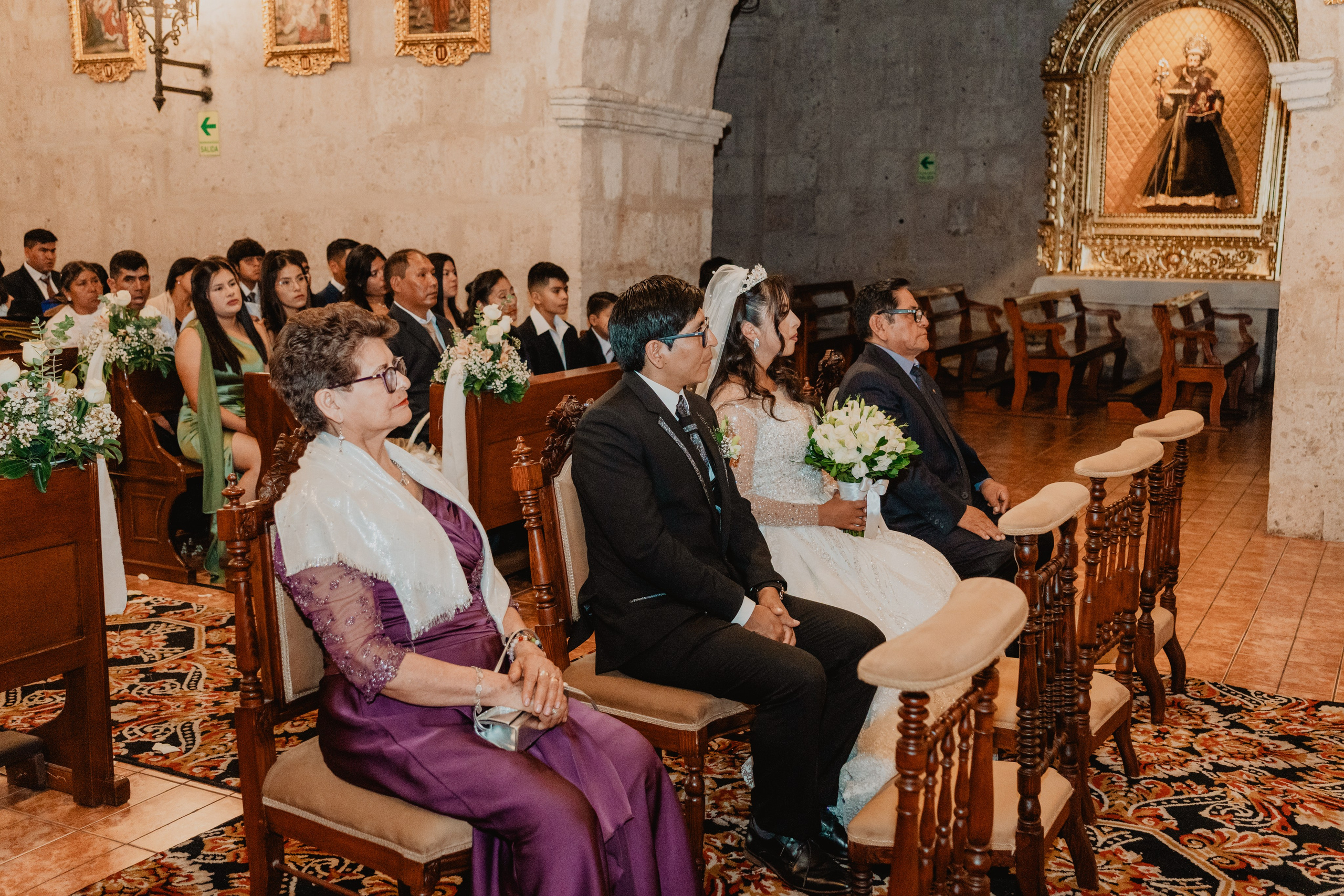 FERNANDO + MARIBEL | BODA RELIGIOSA. Studio KVTA | Fotografía y Video de Bodas en Arequipa