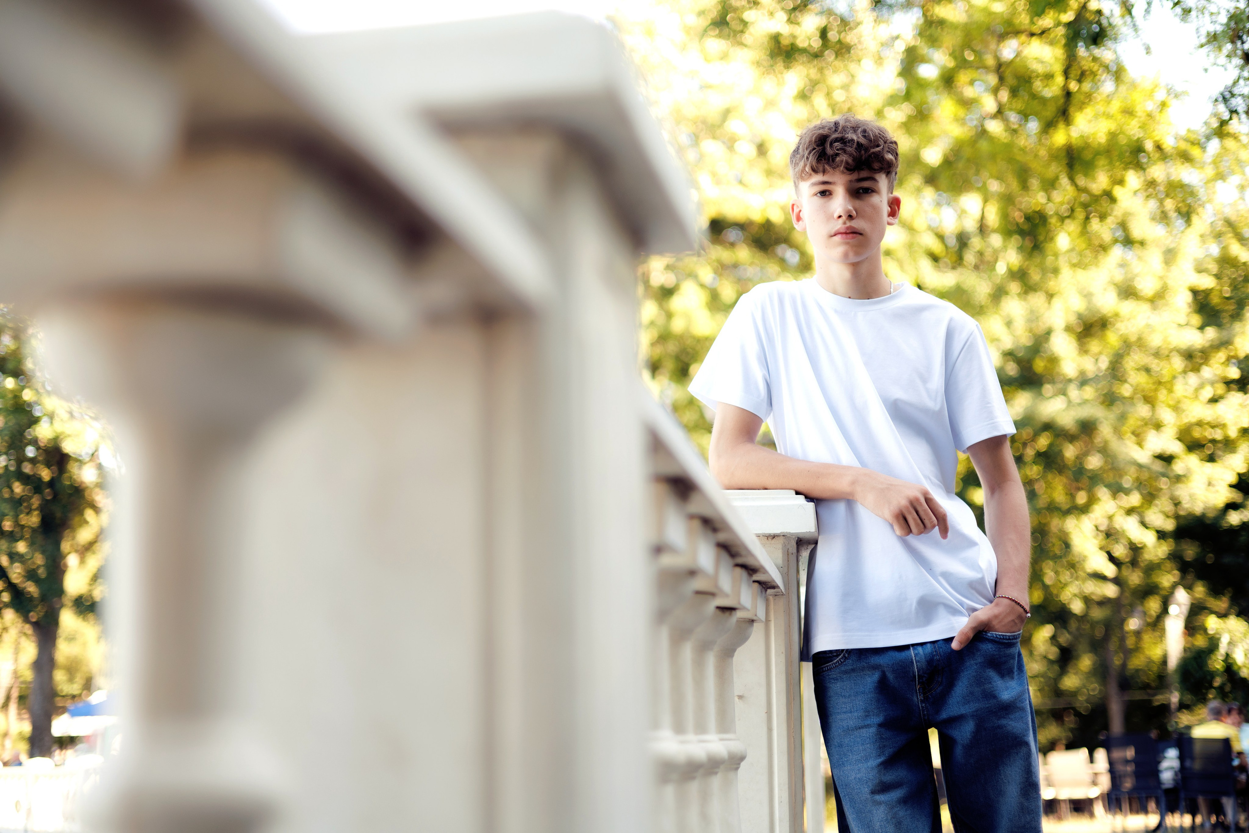 Прогулка по парку Кишинева. Мужская фотосессия. 