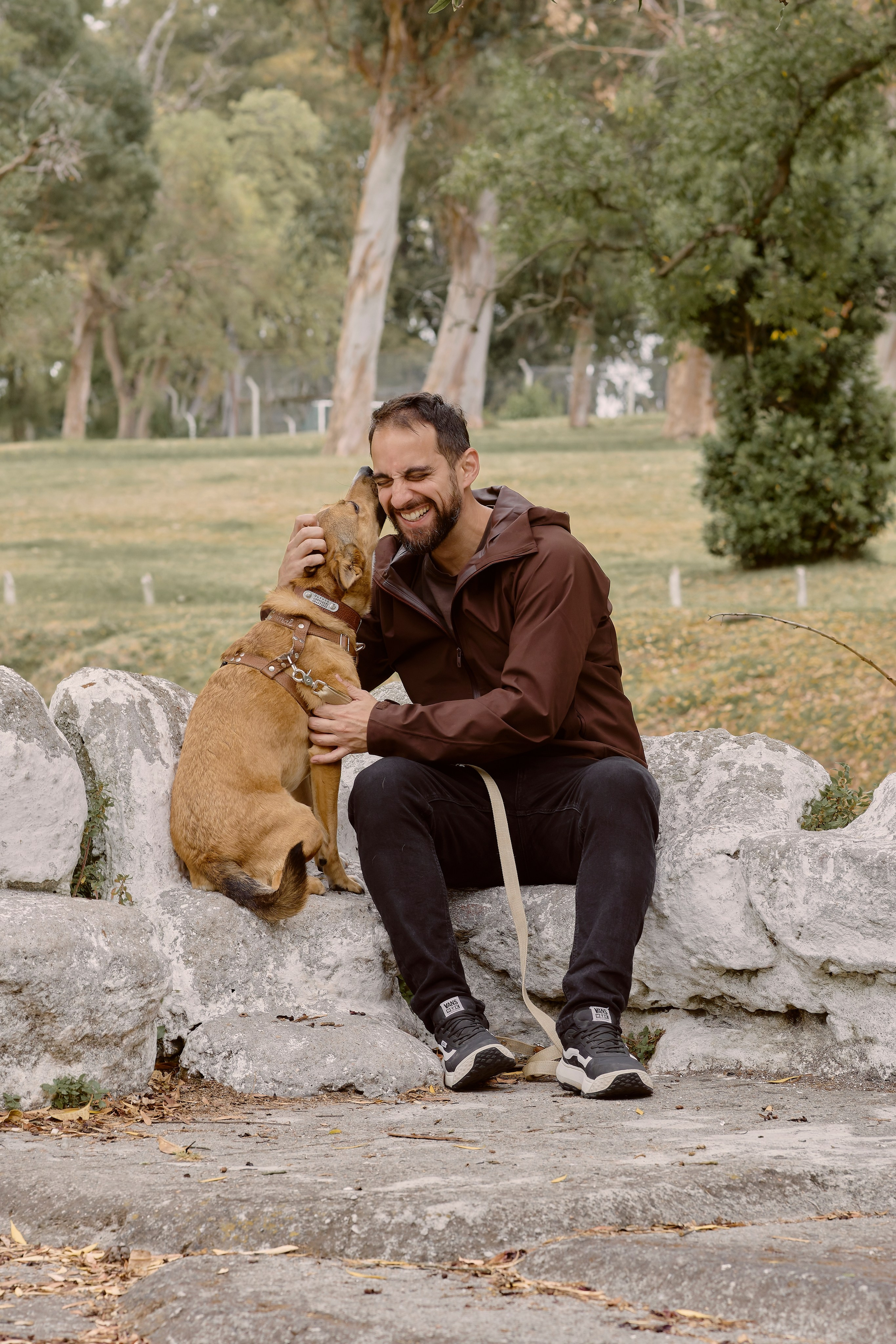 Tatiana & Hugo. Valssy – Fotografía de mascotas en Uruguay. Retratos profesionales de perros y gatos