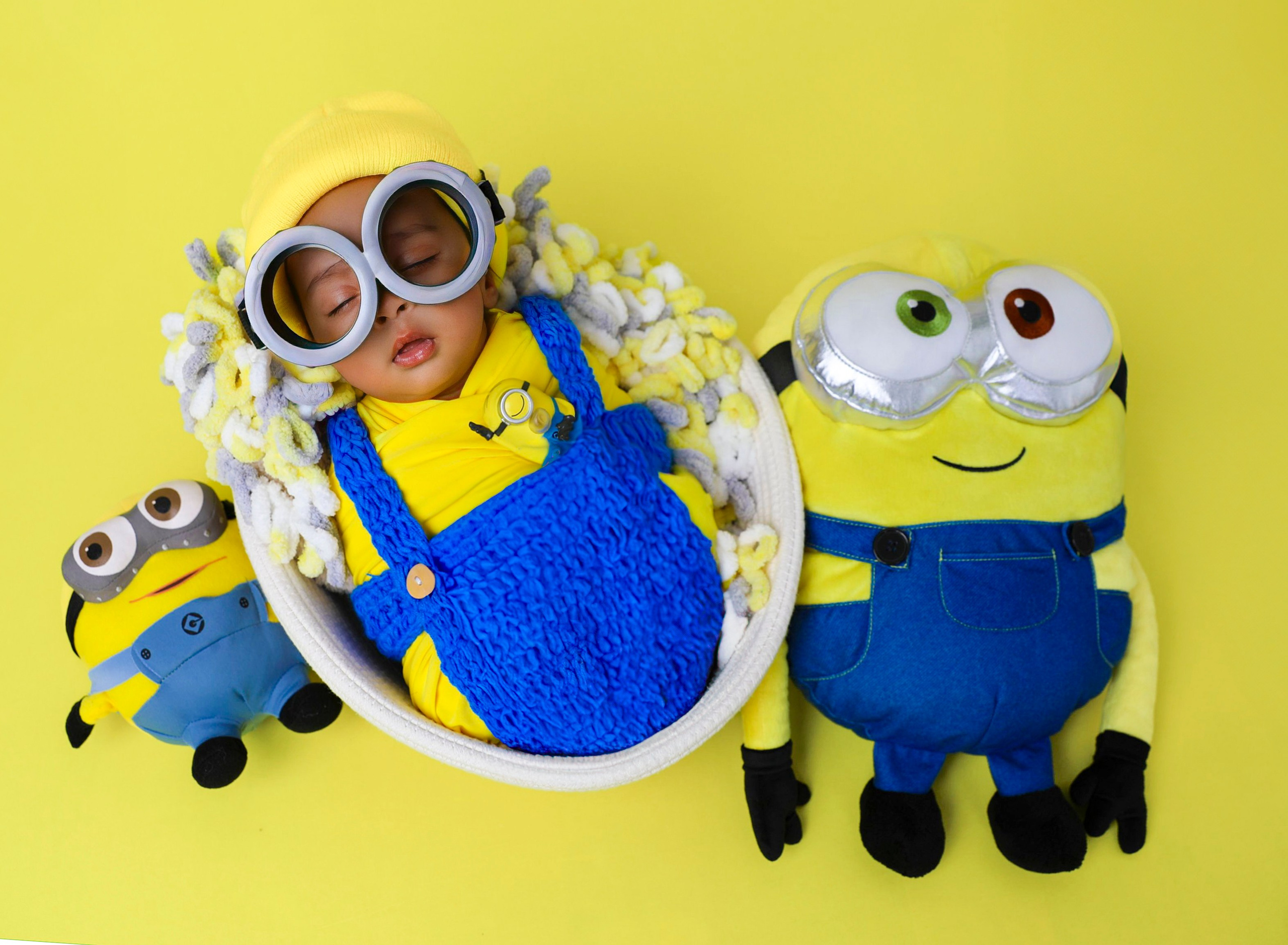 Minions. AP Lens Photography | Newborn, Maternity, Milestone & Family Photographer Little Elm TX