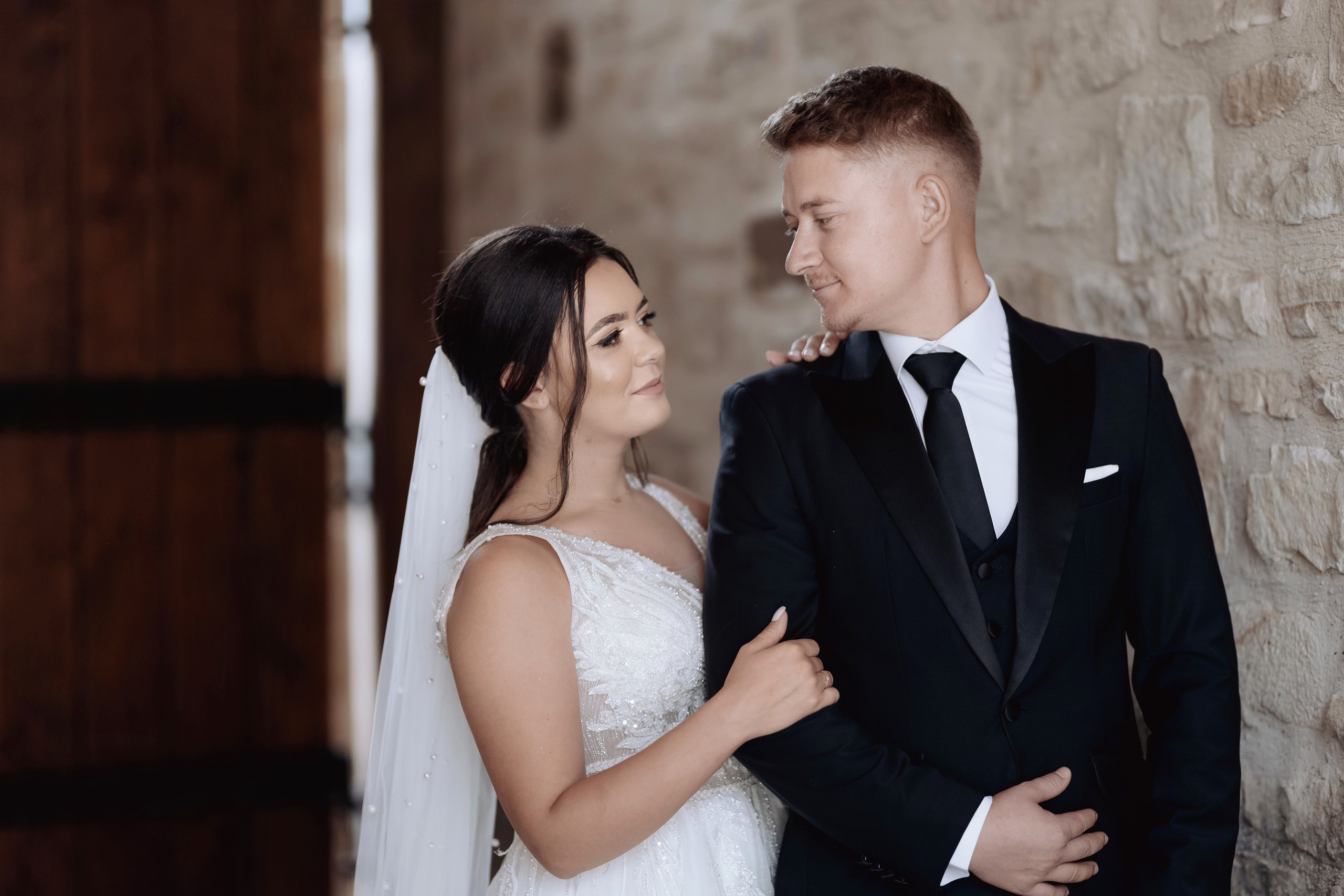 - Nunta Mihaela & Daniel 2023 – momente pline de iubire  - Mihaela și Daniel 2023 – ziua lor de neuitat  - Fotograf nunta Mihaela & Daniel – amintiri pentru o viață  - Nunta Mihaela & Daniel 2023 – o poveste de iubire  - Fotograf profesionist Botoșani – Nunta Mihaela & Daniel  - Mihaela și Daniel 2023 – emoție și bucurie în fiecare fotografie-- Nunta Adrian & Mihaela – momente de neuitat  - Adrian și Mihaela 2022 – iubire și fericire  - Fotograf nunta Adrian & Mihaela – amintiri unice  - Nunta Adrian & Mihaela – ziua lor specială  - Fotograf profesionist Botoșani – Nunta Adrian & Mihaela  - Adrian și Mihaela 2022 – emoție și iubire-- Nunta Adrian & Mihaela – amintiri frumoase  - Fotografii nunta Adrian & Mihaela – momente pline de iubire  - Adrian și Mihaela 2022 – nunta lor de poveste  - Fotograf profesionist Botoșani – Nunta Adrian & Mihaela  - Nunta Adrian & Mihaela – o zi de neuitat-- Fotograf profesionist nuntă și botez în Botoșani, Iași, Suceava – Alin Chirilă  - Ședință foto de familie, evenimente și cuplu – fotograf Alin Chirilă  - Servicii foto-video pentru nunți, botezuri și cununii în Moldova  - Amintiri vizuale pline de emoție – fotograf evenimente Botoșani, Iași  - Album foto nuntă – Alinofotostudio, imagini de poveste  - Fotograf cununie civilă și religioasă – stil natural și elegant  - Fotografie artistică pentru evenimente speciale – Alin Chirilă