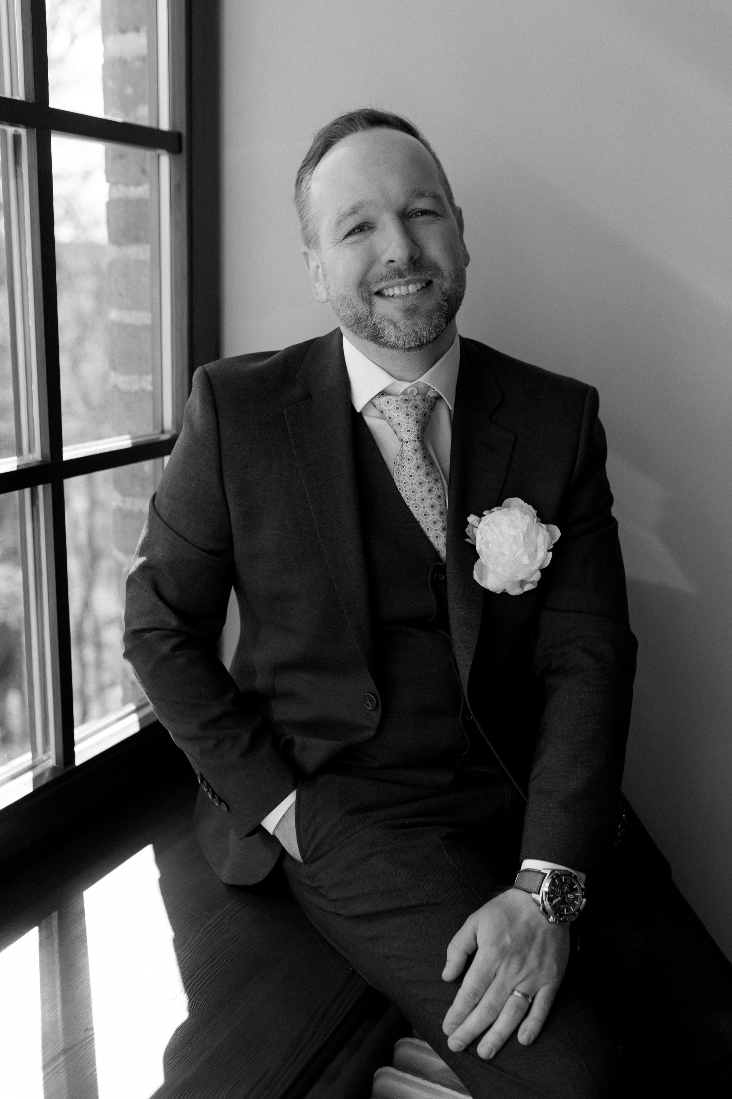 Monika ir Vytautas — miestu alsuojanti trumpa jaunųjų fotosesija Kaune