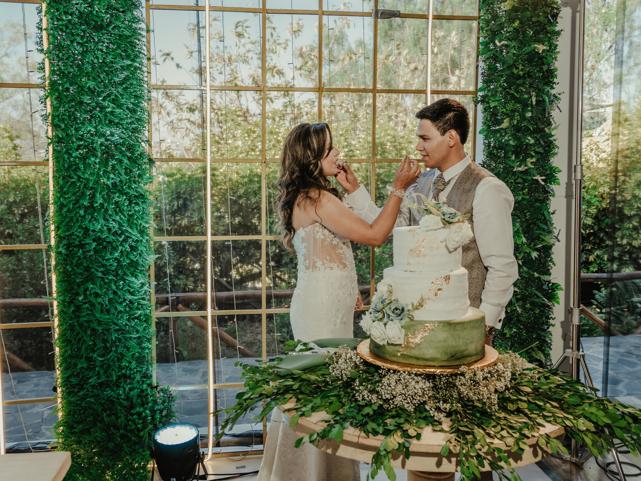 CARLA Y MARIO BODA RELIGIOSA. Studio KVTA | Fotografía y Video de Bodas en Arequipa