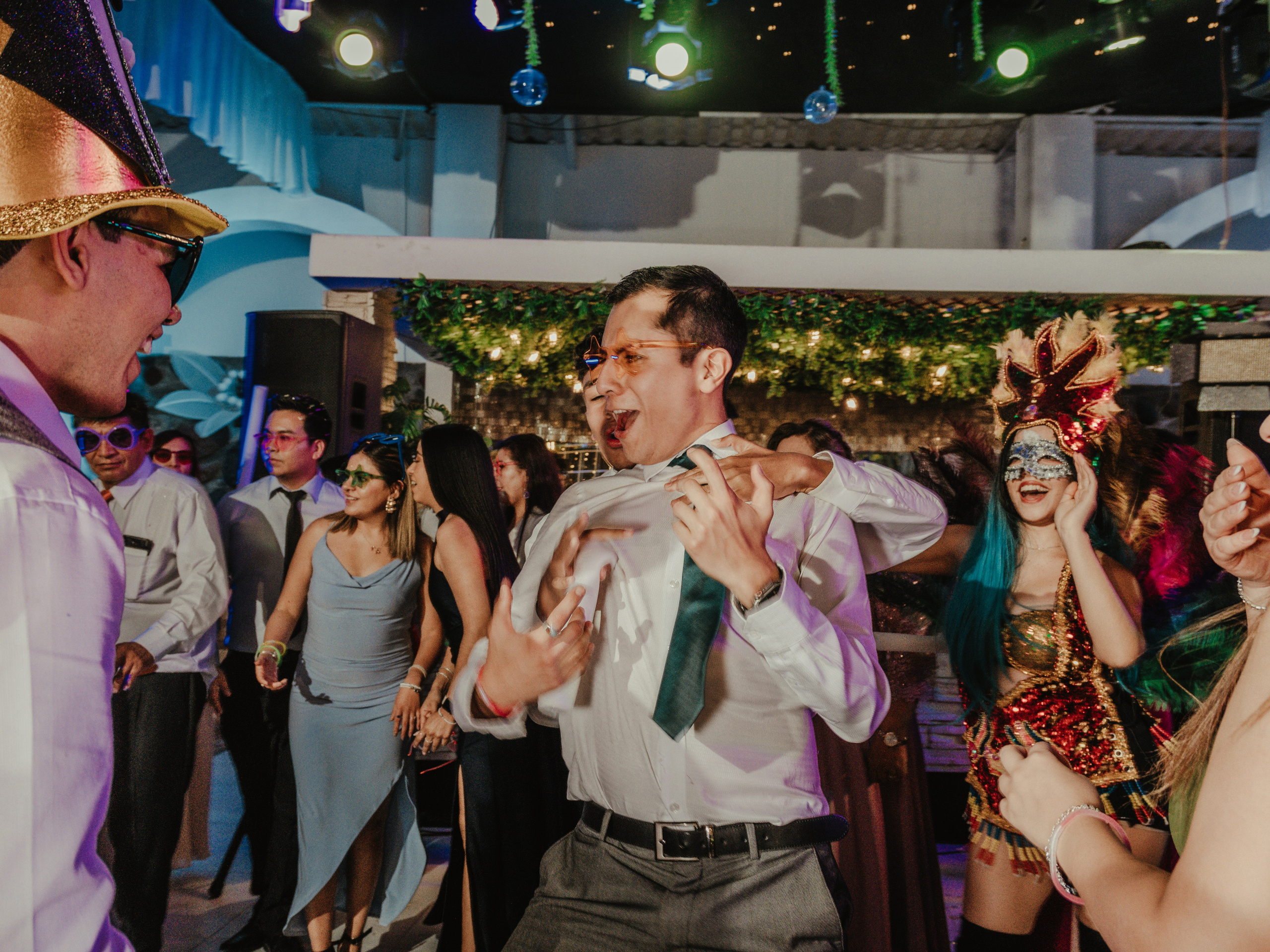 CARLA Y MARIO BODA RELIGIOSA. Studio KVTA | Fotografía y Video de Bodas en Arequipa