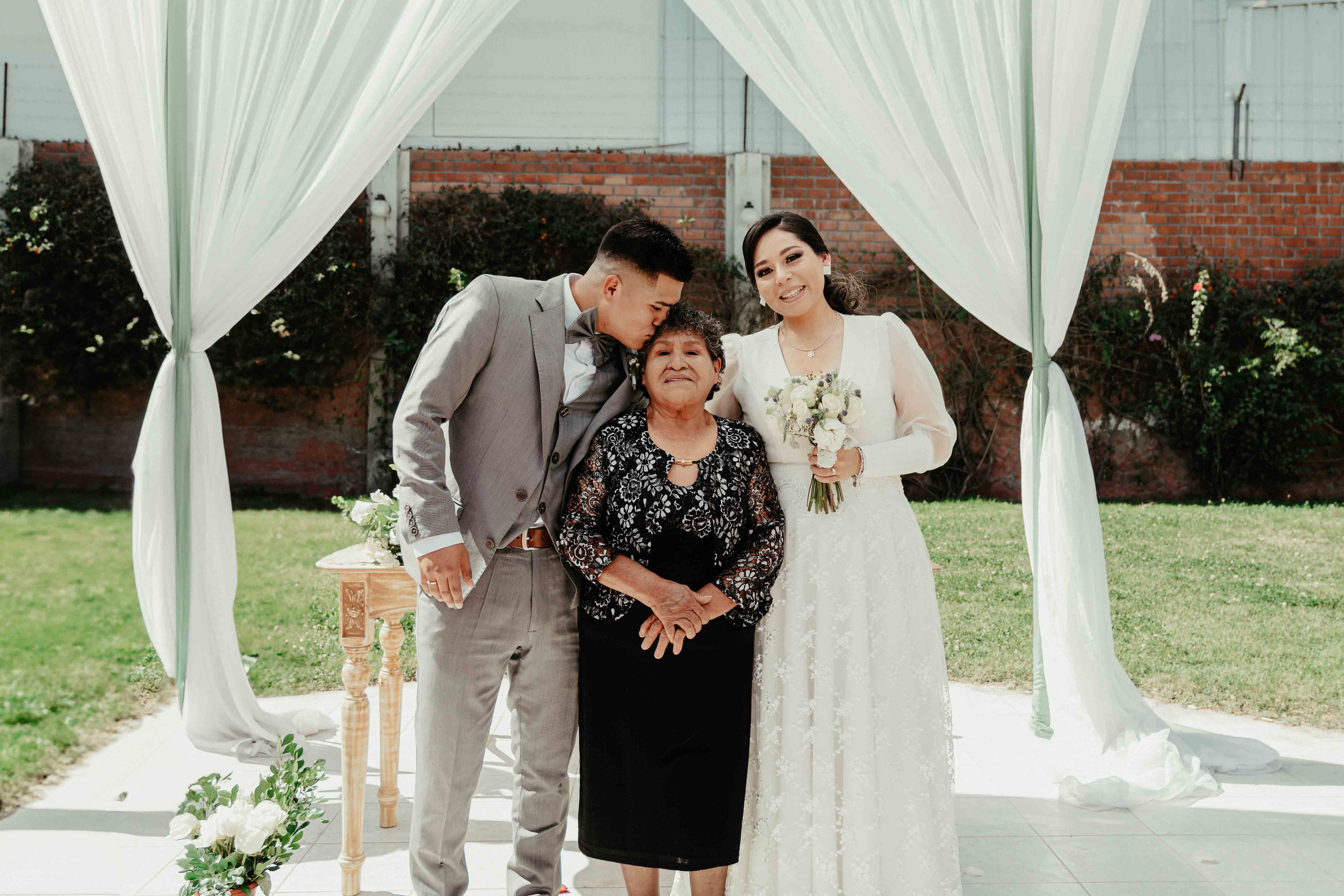 VICTOR Y MELANY BODA CIVIL. Studio KVTA | Fotografía y Video de Bodas en Arequipa