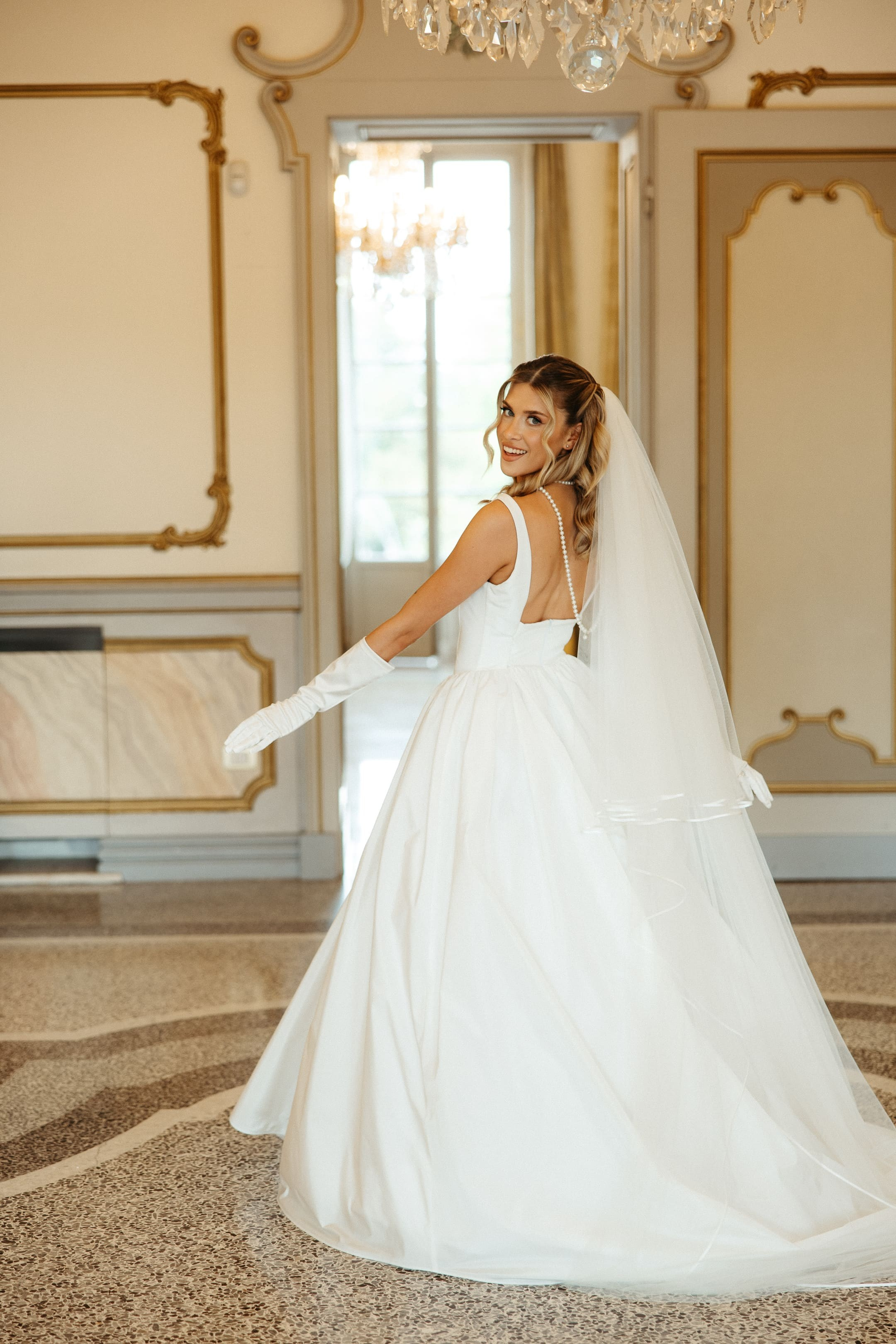 Melania & Matteo. Premium Wedding Photographer Iași