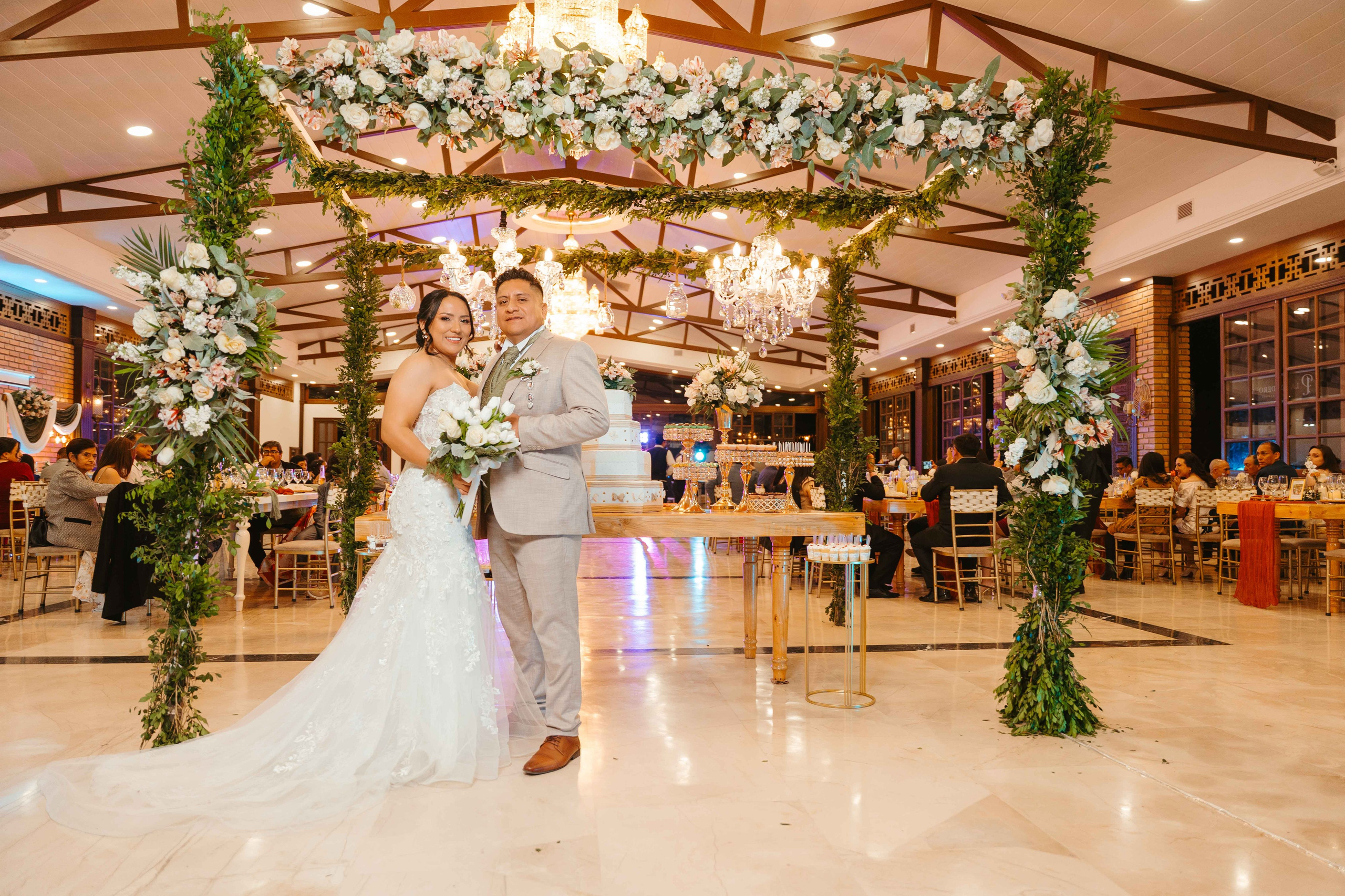 Karol y Jairon. Fotógrafo de bodas en Loja Ecuador | Piero Alvarez PH