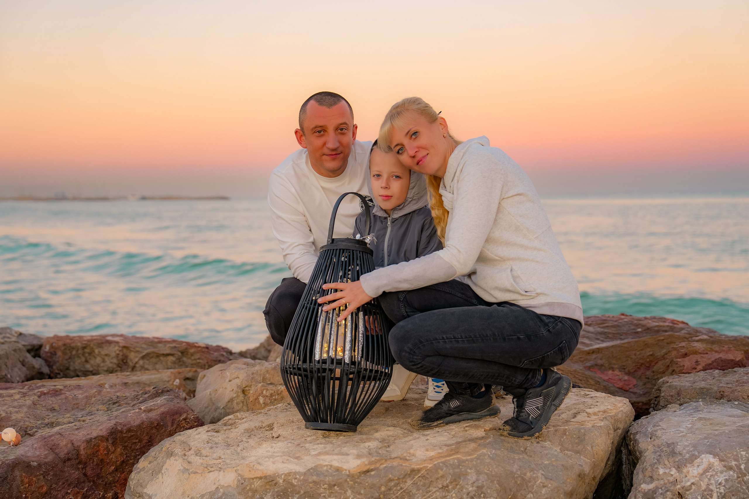 VIKA Y FAMILIA. Fotógrafa Olena Petryk. Realizo sesiones de fotos en Puerto de Sagunto
