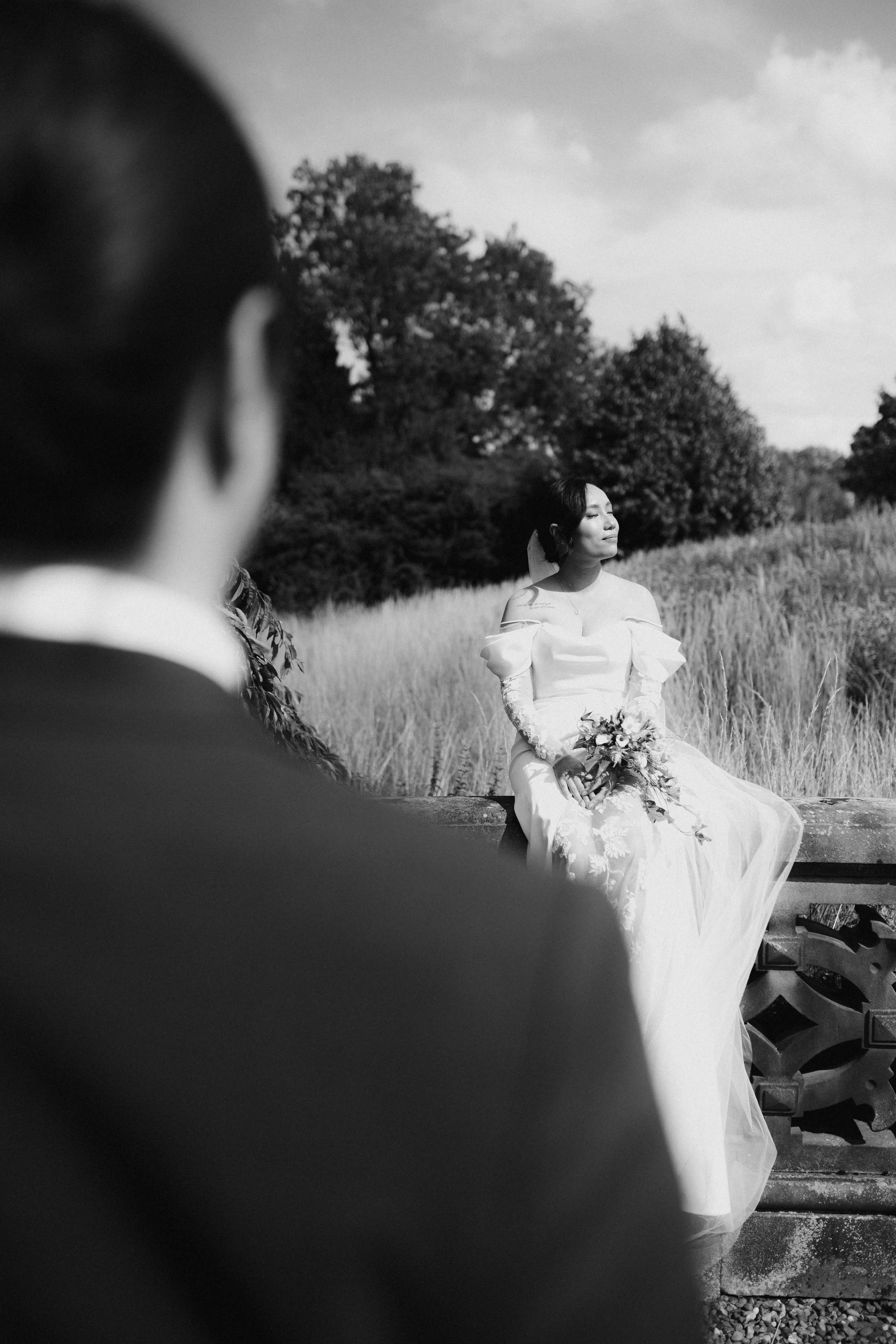 Matthew and Trinh. Wedding and Portrait Photographer Evie Moon