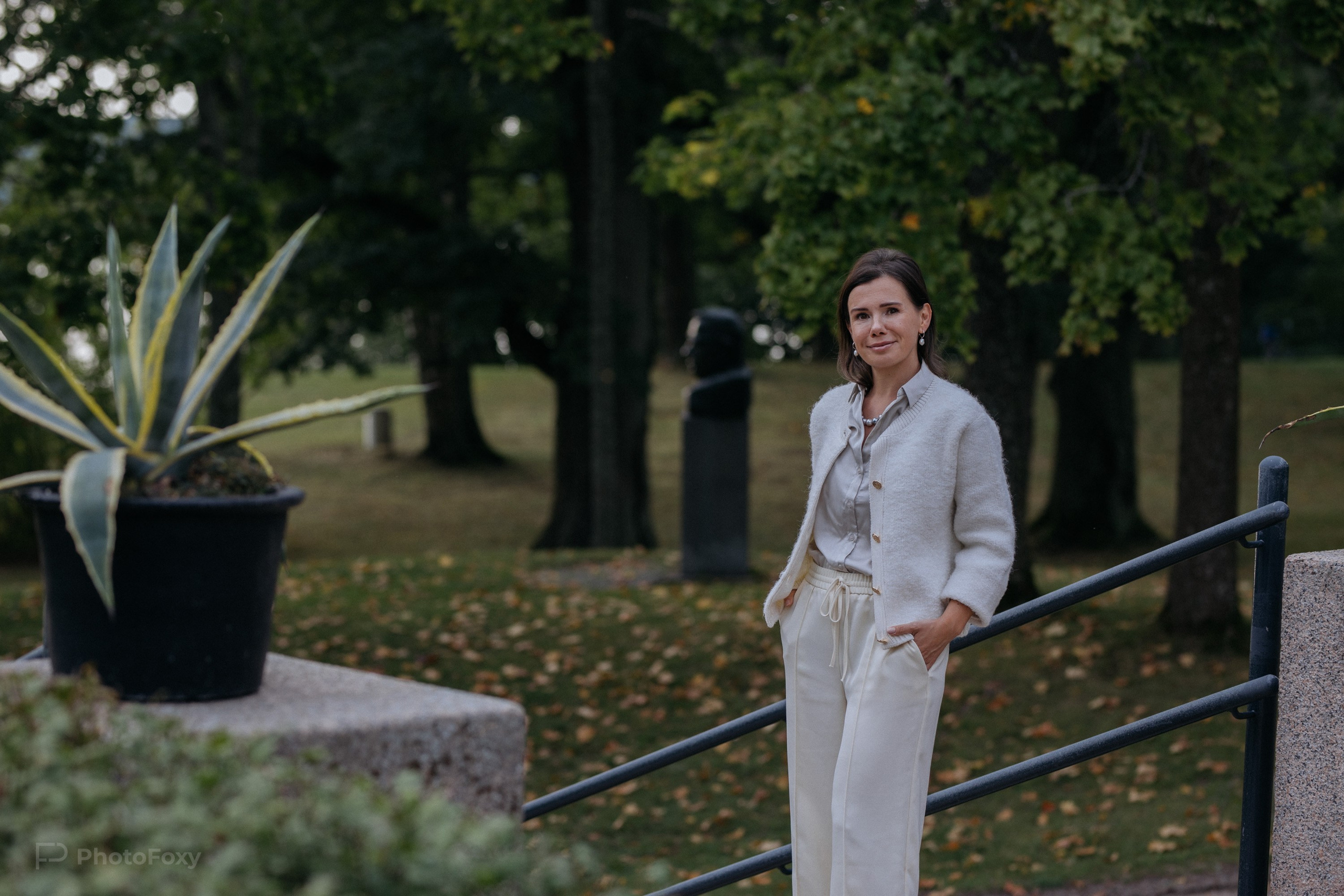 Henkilöbrändikuvaus Business & Wellbeing Coaching. Valokuvaaja Lahti, Helsinki Elena Salonen