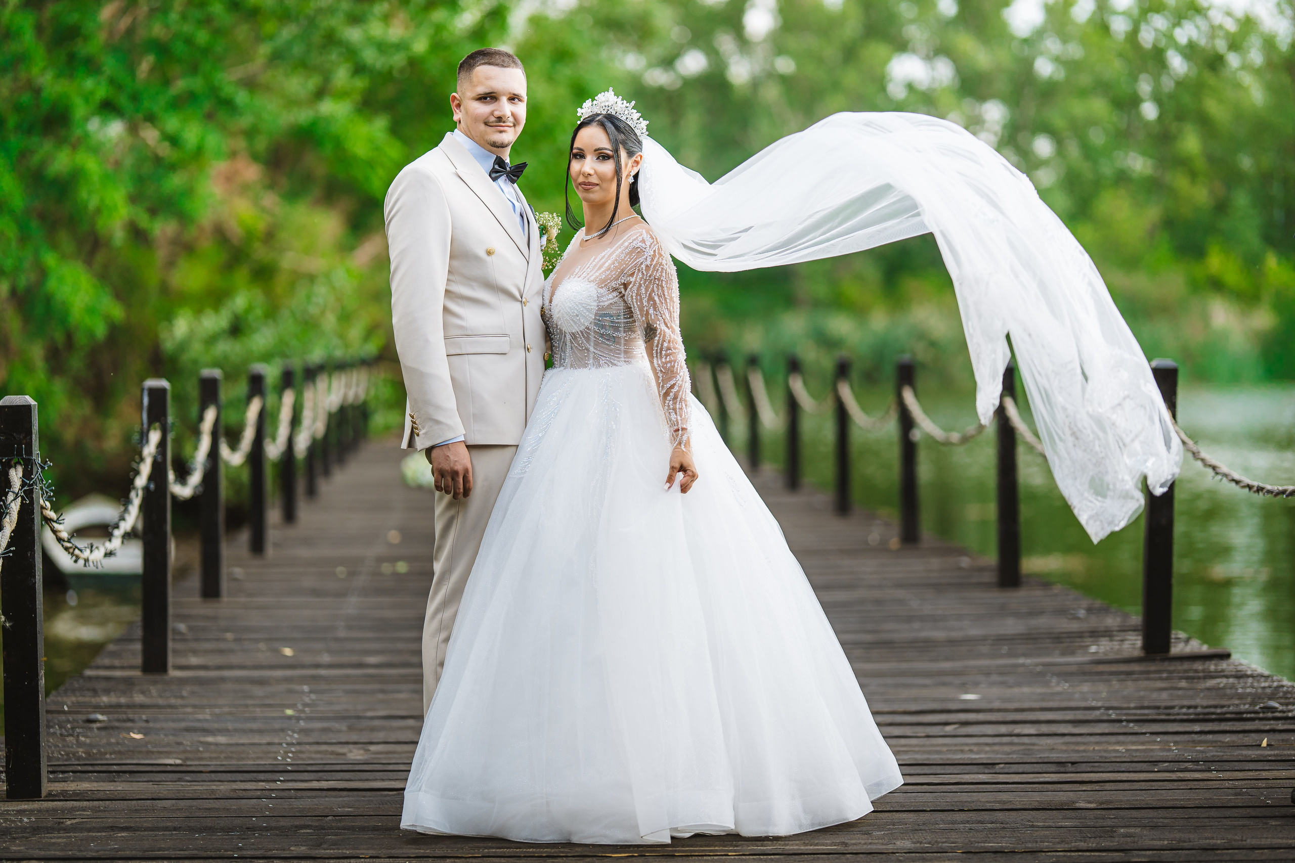 Bella & Adi. Foto Studio — Fotograf de evenimente, nunti, botezuri, portrete