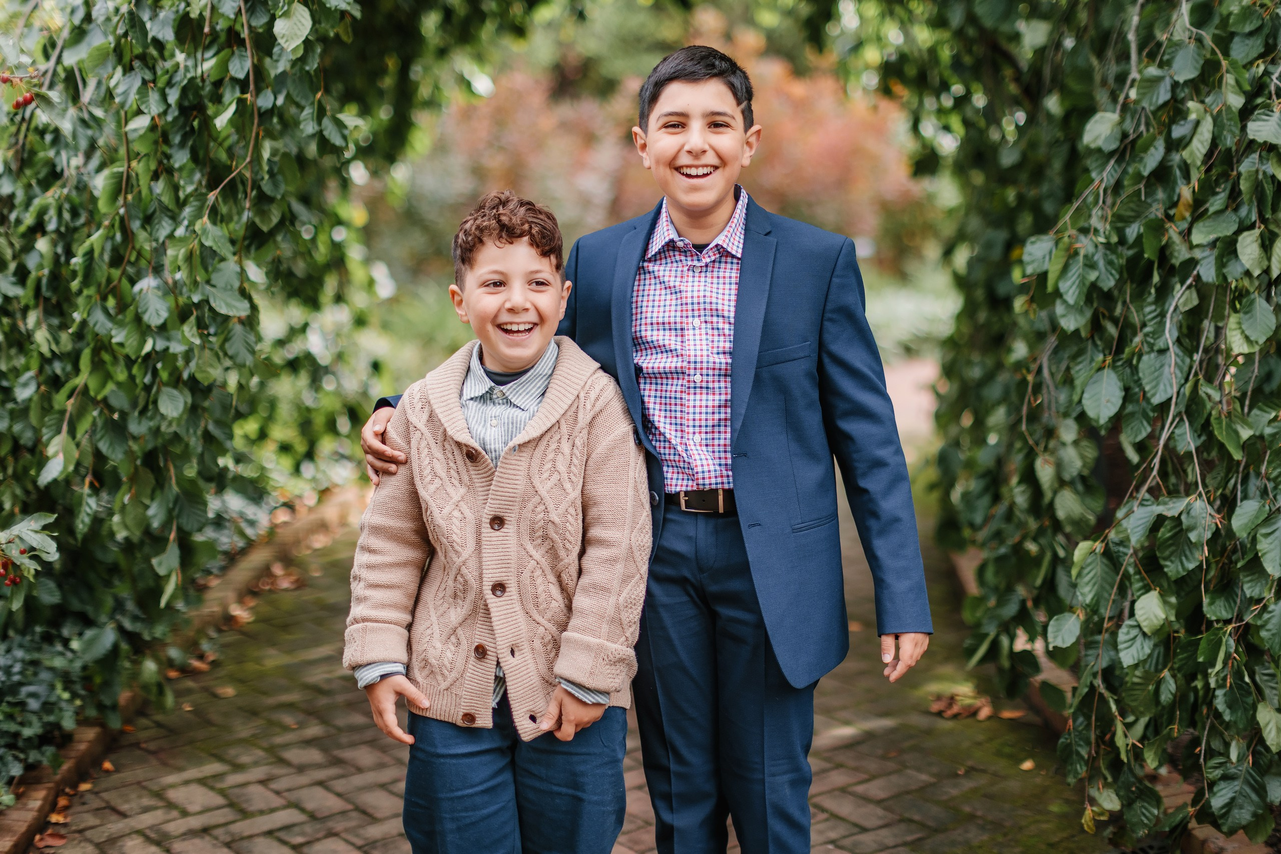 10.08.23 Family Photoshoot. Wedding family event photographer in Chicago Nick Yushevich