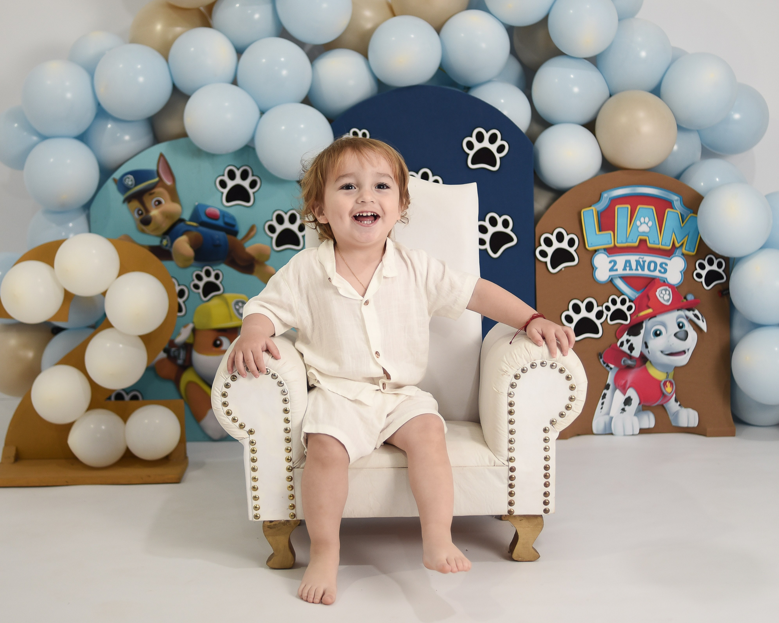 Liam 2do año. Temática Pou Patrol. Fotografo de casamiento en misiones y fotógrafo de familia  Posadas