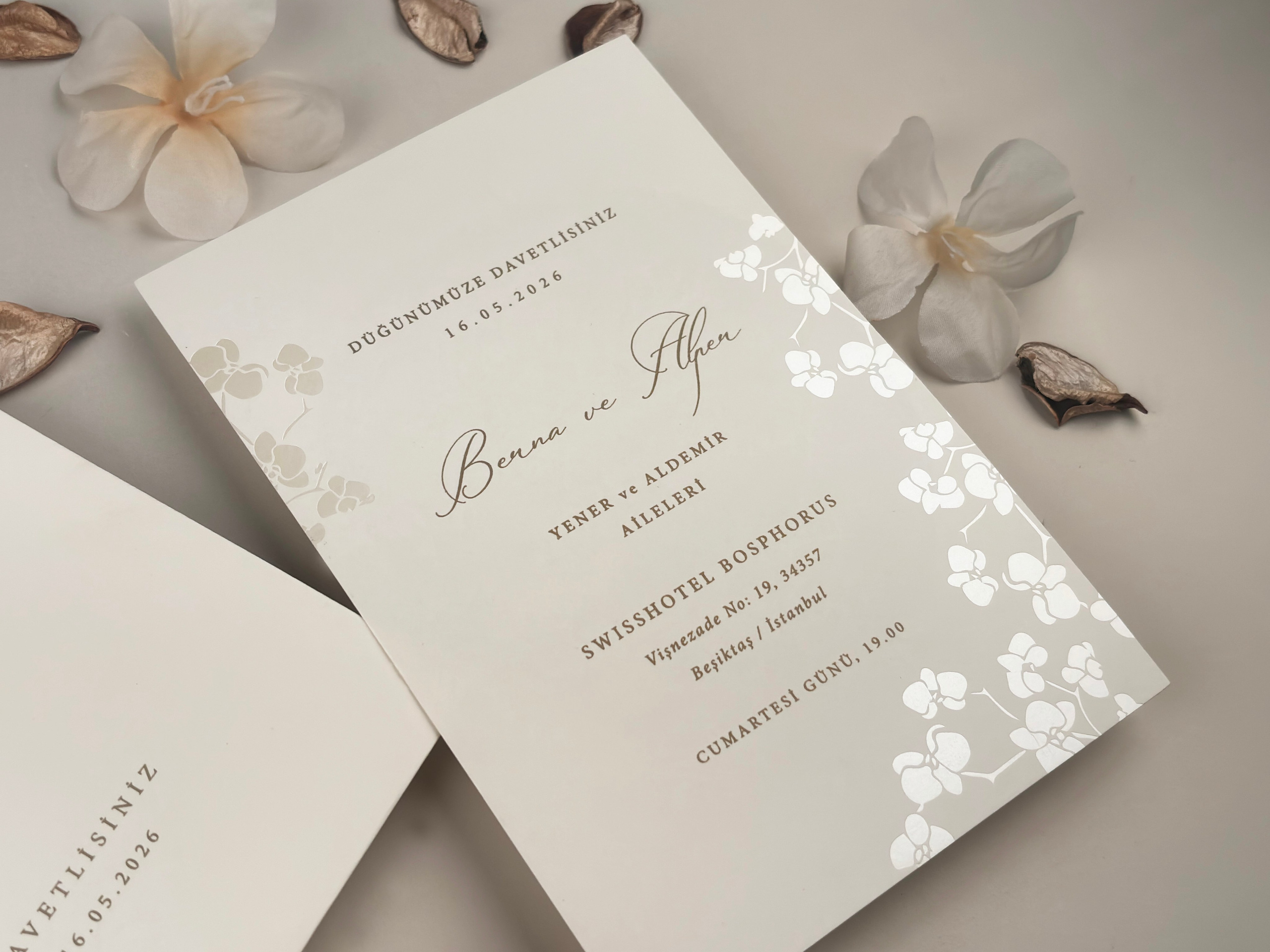 Invitații Elegante și Refined: Catalogul Ellite | Nunta, Petreceri, Evenimente Corporate.- invitații nuntă  - modele invitații nuntă  - invitații nuntă 2025  - invitații de nuntă elegante  - invitații de nuntă personalizate  - invitații nuntă online  - invitații nuntă handmade  - catalog invitații nuntă  - invitații originale nuntă  - invitații de nuntă moderne  - invitații nuntă vintage  - invitații nuntă rustice  - invitații nuntă clasice  - design invitații nuntă  - invitații de nuntă cu tematică.- invitații nuntă florale  - invitații nuntă boho  - invitații nuntă aurii  - invitații nuntă minimaliste  - invitații nuntă cu sigiliu  - invitații nuntă cu acuarelă  - invitații nuntă cu fotografie  - invitații nuntă cu inițiale  - invitații nuntă elegante alb-negru  - invitații nuntă cu hârtie texturată  - invitații nuntă cu decupaj laser  - invitații nuntă cu flori uscate. - print invitații nuntă  - invitații nuntă personalizate cu numele mirilor  - invitații nuntă cu plic inclus  - invitații nuntă cu cartolină dublă  - invitații nuntă calitate premium  - invitații nuntă ieftine  - invitații nuntă rapide.- invitații nuntă România  - invitații nuntă București / Botoșani . Iași suceava- invitații nuntă cu livrare în țară  - invitații nuntă online România.- „Invitație de nuntă elegantă cu design floral și plic crem”  - „Model de invitație de nuntă vintage cu sigiliu de ceară”  - „Set complet invitații de nuntă personalizate cu inițialele mirilor”  - „Invitație de nuntă modernă cu design minimalist și text negru pe fundal alb”  - „Invitație de nuntă rustică pe hârtie kraft cu șnur de iută”  - „Invitație de nuntă cu decupaj laser și detalii aurii” - „Invitație de nuntă în stil boho cu imprimeu floral colorat”  - „Invitație romantică de nuntă cu flori uscate și panglică din satin”  - „Invitație de nuntă clasică cu monogramă și font caligrafic”  - „Invitație de nuntă în stil glamour cu folie aurie și text embosat”- „Model de invitație de nuntă 2025 cu design elegant și font modern”  - „Cele mai noi invitații de nuntă 2025 – stil floral, sofisticat”