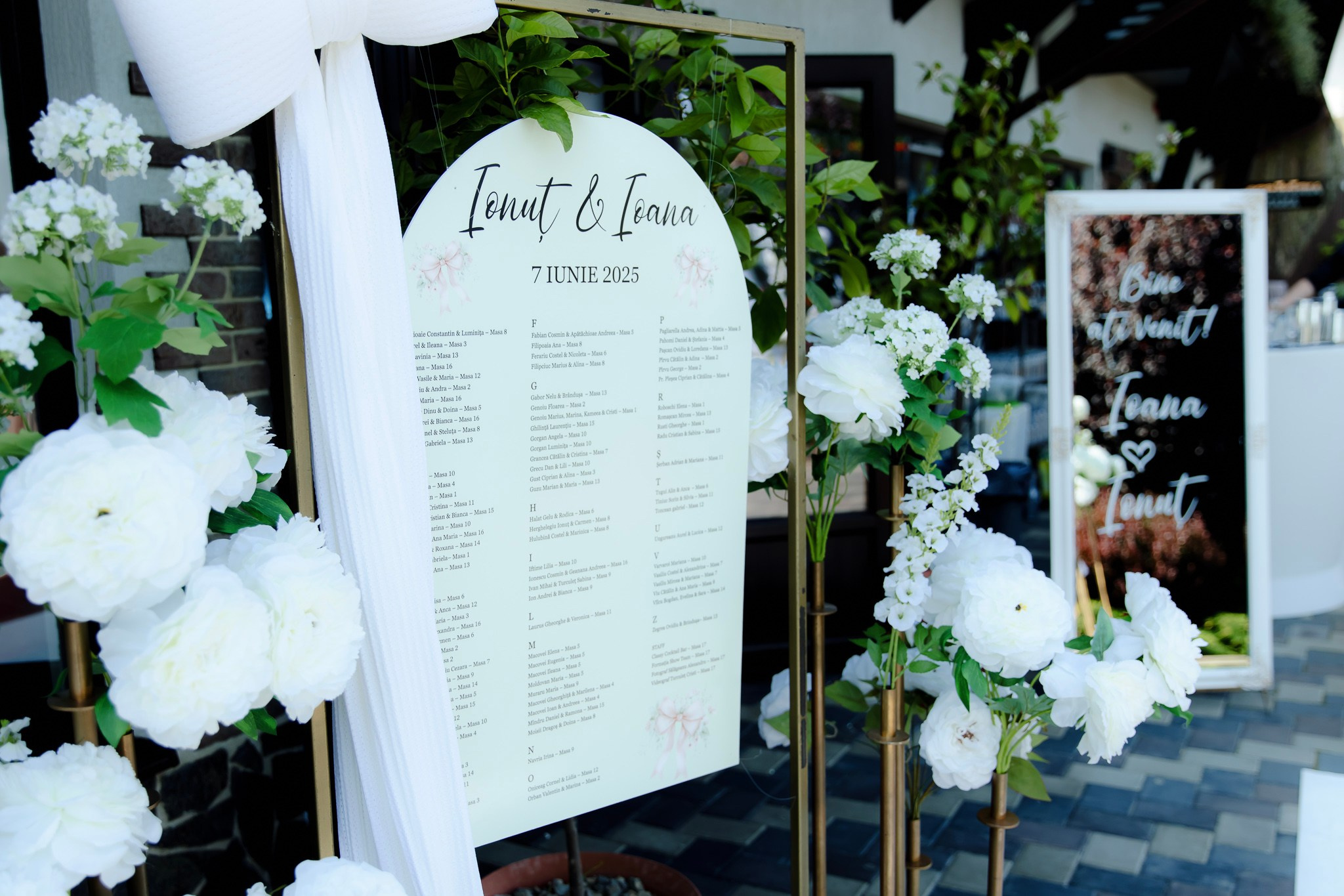 Ioana & Ionuț | Nuntă de poveste la Păstrăvăria Poiana din Mălini județul Suceava. Servicii foto-video profesionale, pentru momente de neuitat