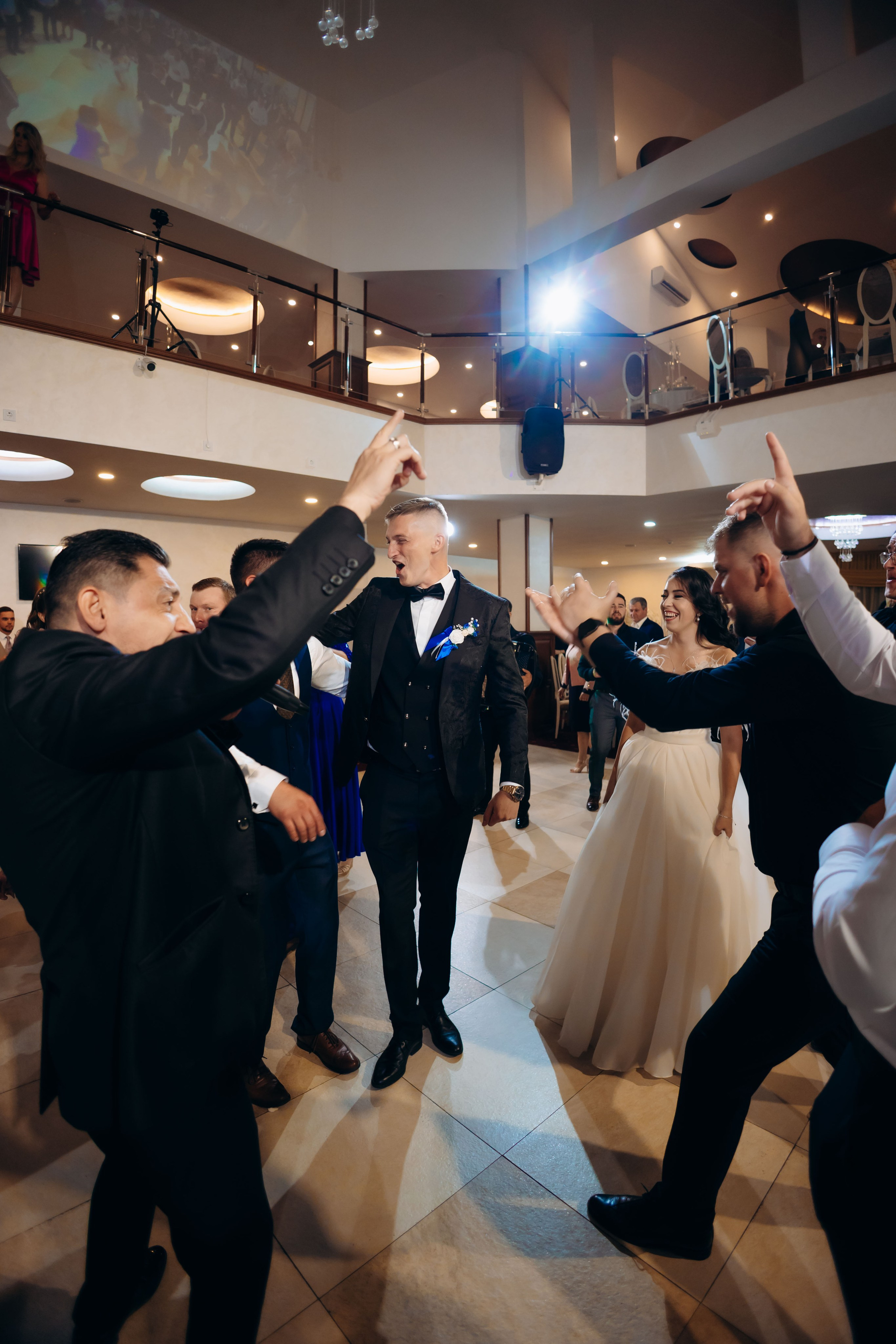 Loredana & Emilian – Ziua Nunții | Videografie - fotografie Botez Suceava, Iași, Botoșani. Servicii foto-video profesionale, pentru momente de neuitat