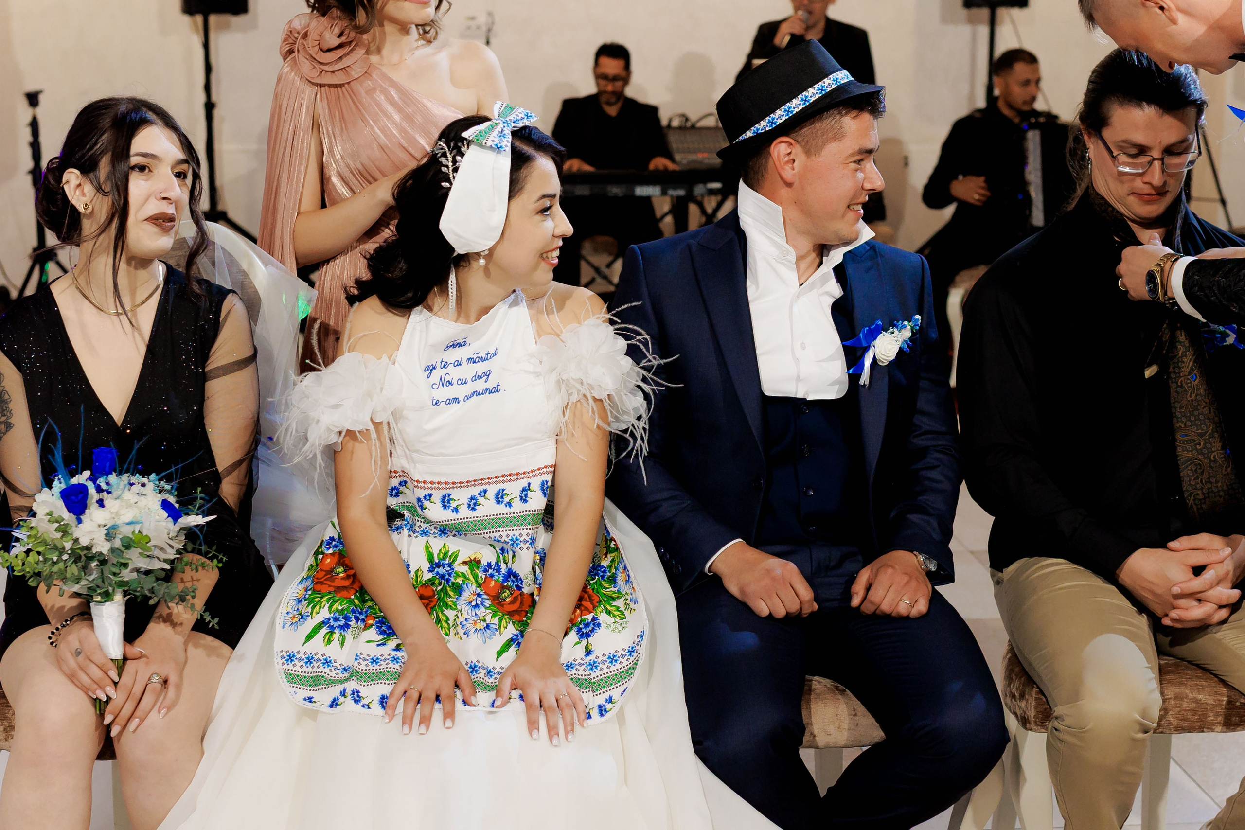 Loredana & Emilian – Ziua Nunții | Videografie - fotografie Botez Suceava, Iași, Botoșani. Servicii foto-video profesionale, pentru momente de neuitat