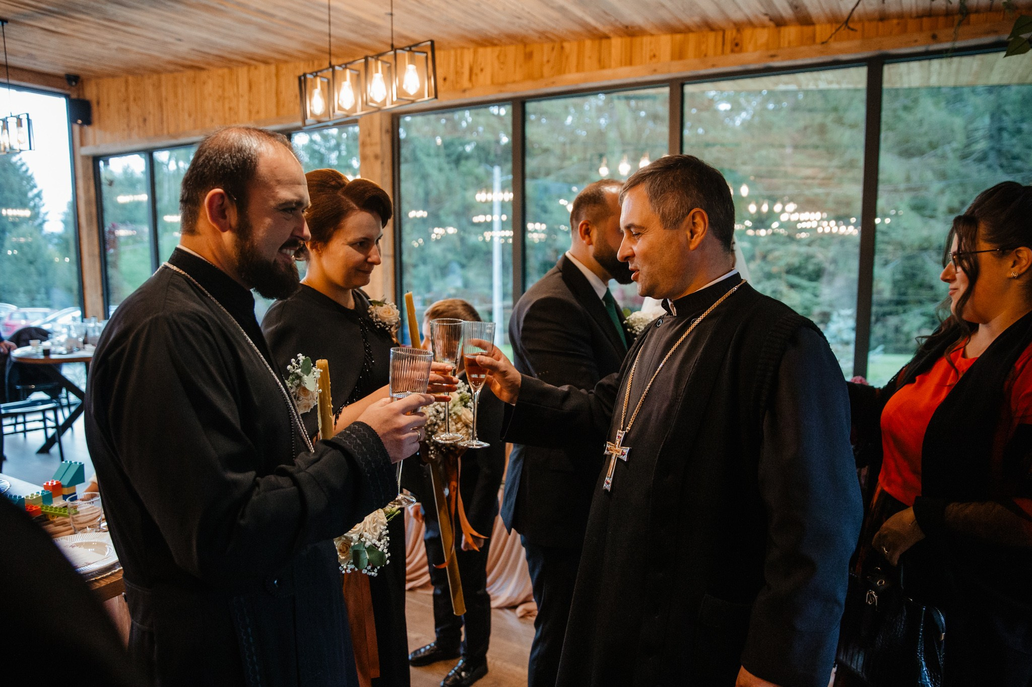 Nunta de Poveste la Sucevița: Cristi și Andreea. Servicii foto-video profesionale, pentru momente de neuitat