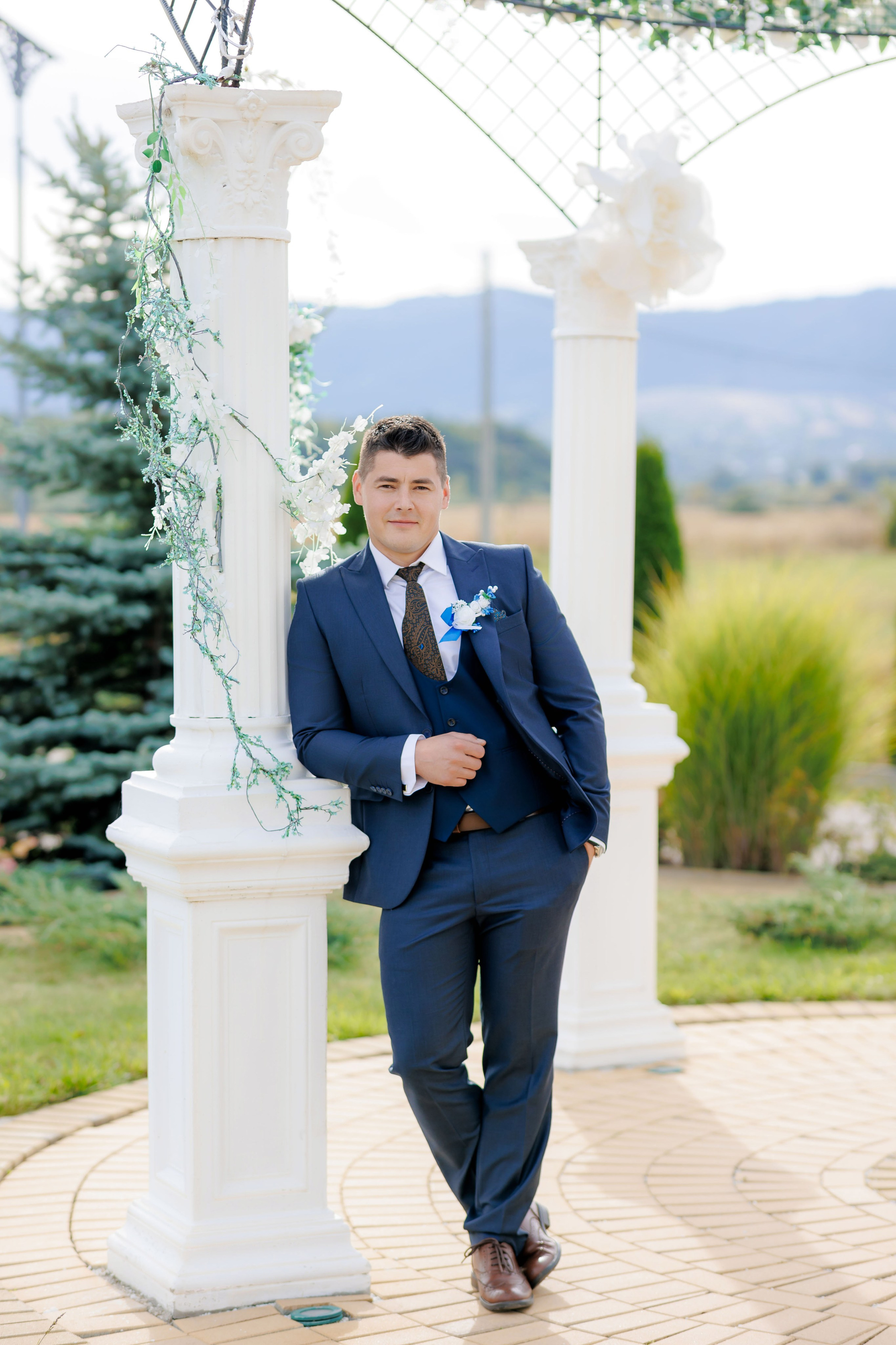 Loredana & Emilian – Ziua Nunții | Videografie - fotografie Botez Suceava, Iași, Botoșani. Servicii foto-video profesionale, pentru momente de neuitat