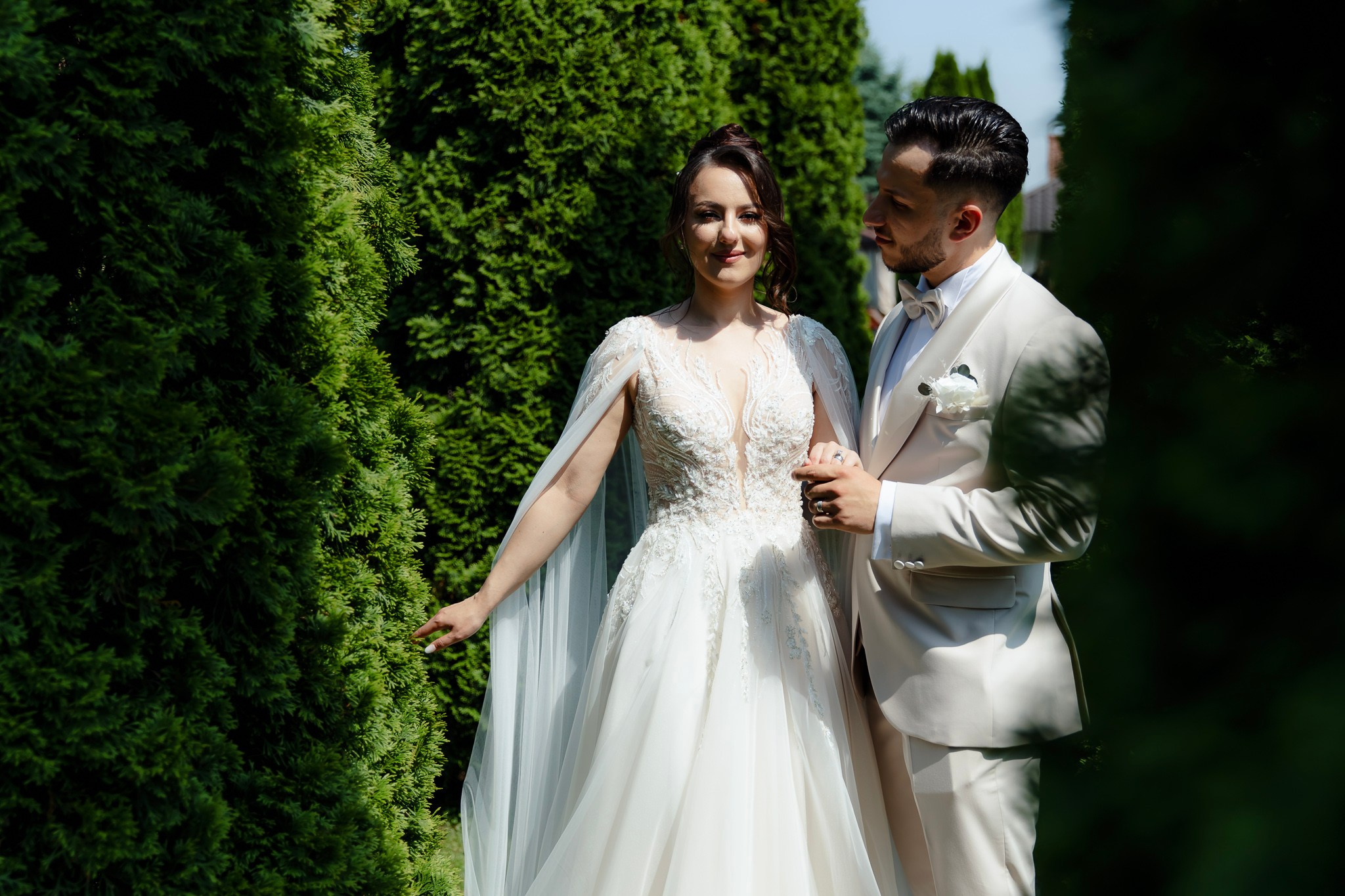 Ioana & Ionuț | Nuntă de poveste la Păstrăvăria Poiana din Mălini județul Suceava. Servicii foto-video profesionale, pentru momente de neuitat