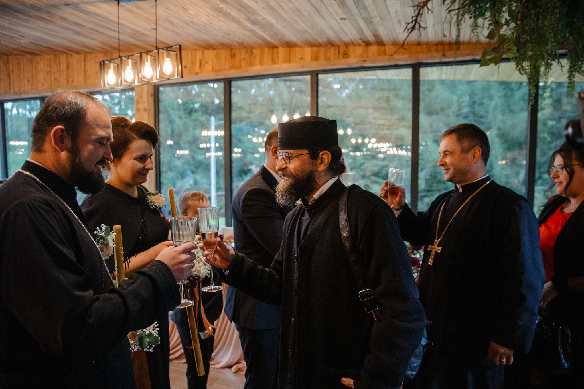 Nunta de Poveste la Sucevița: Cristi și Andreea. Servicii foto-video profesionale, pentru momente de neuitat