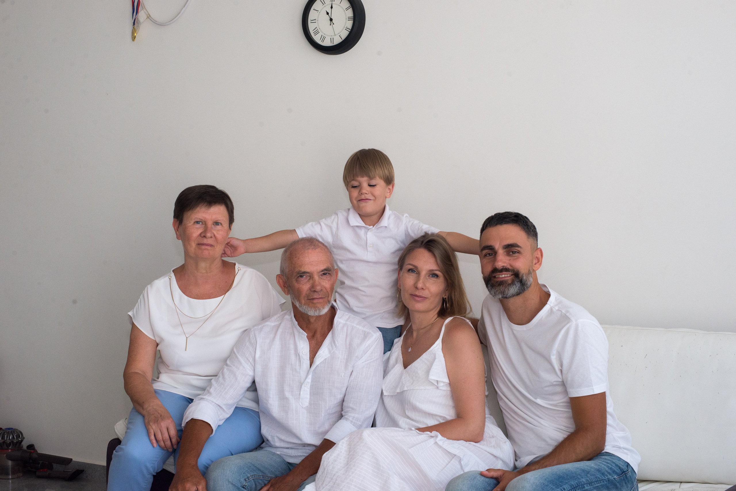 Катя, Андрей Мирон и Лео. Визуальный брендинг