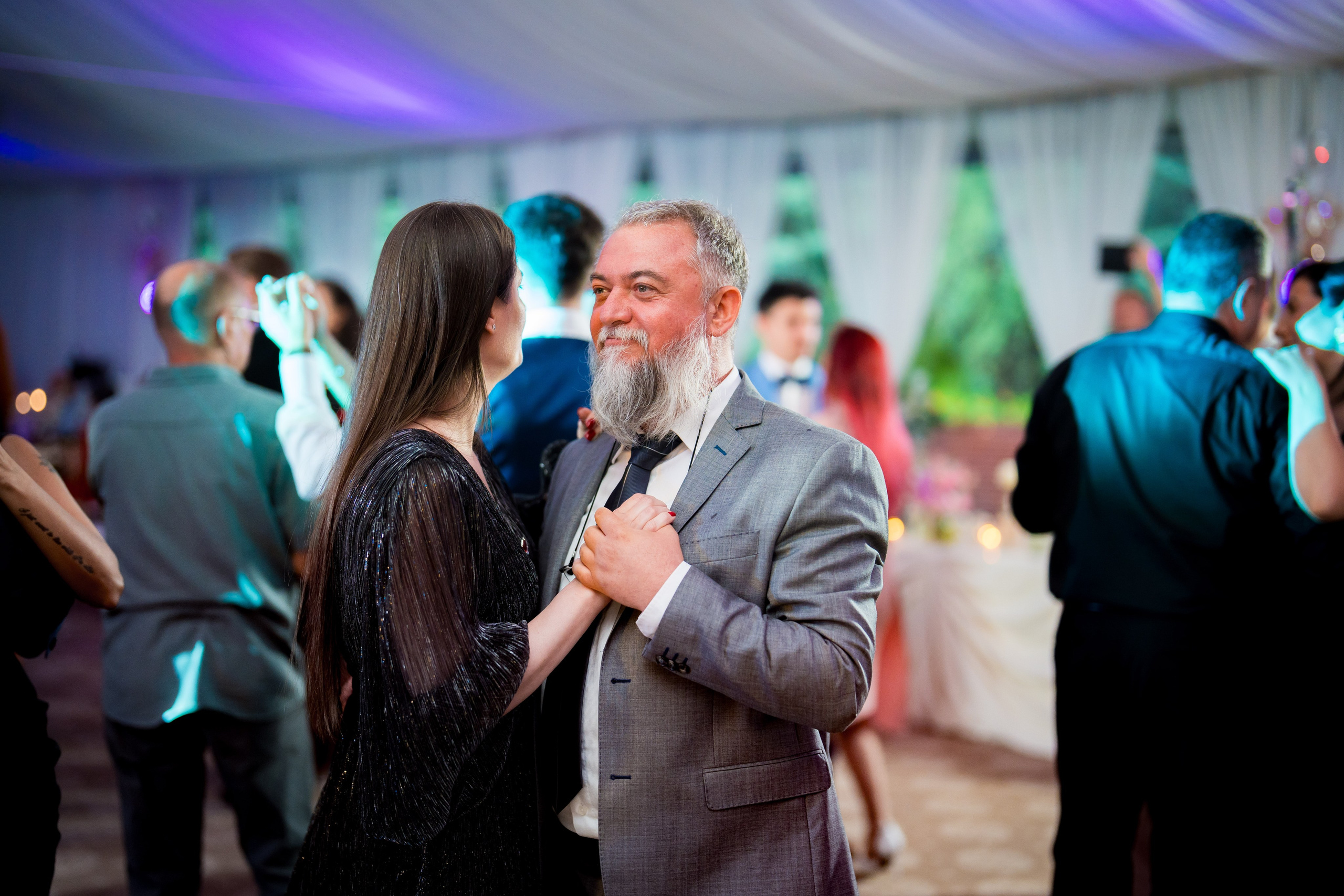 PARTY. Gabriel Florea — Fotograf nuntă București