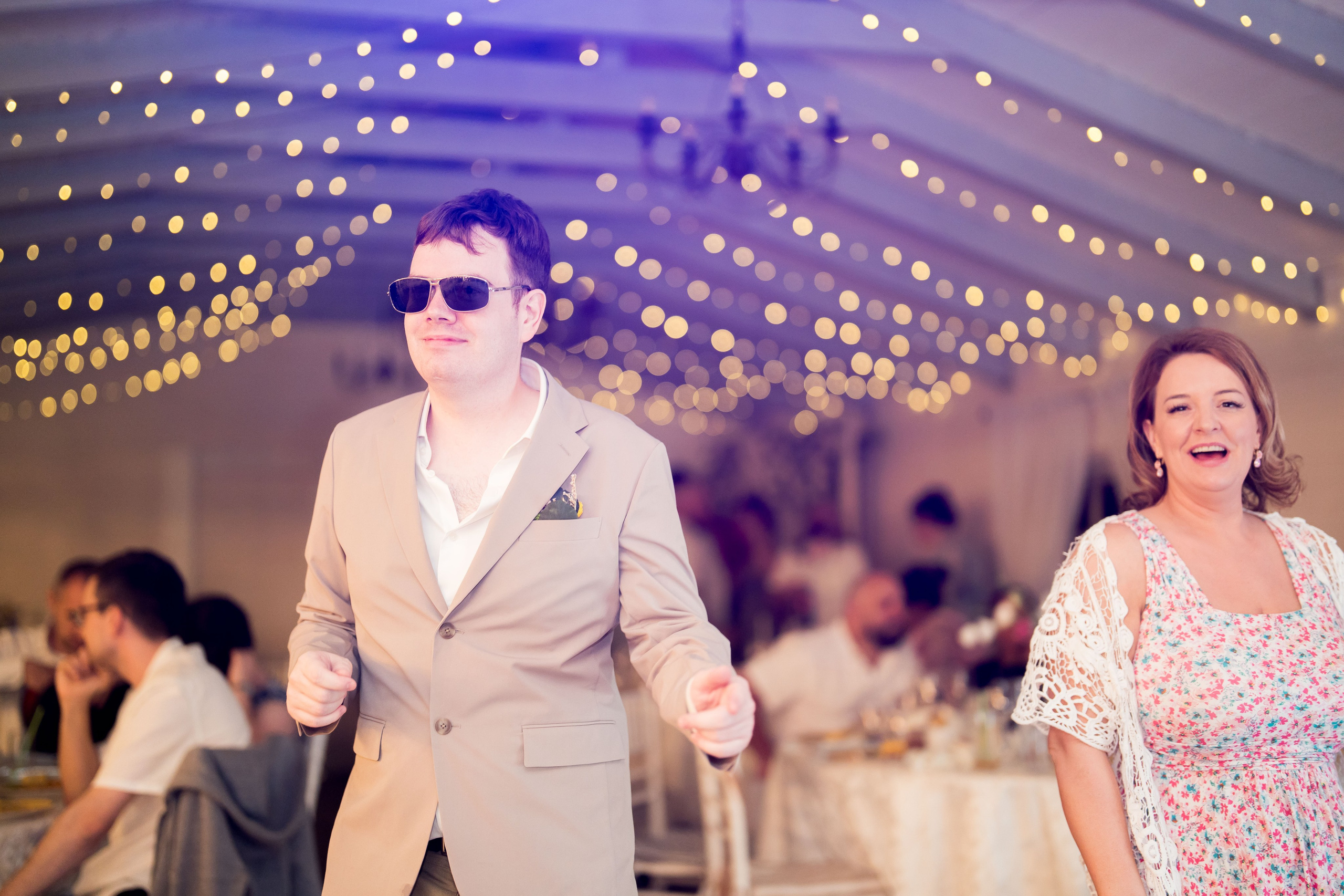 PARTY. Gabriel Florea — Fotograf nuntă București