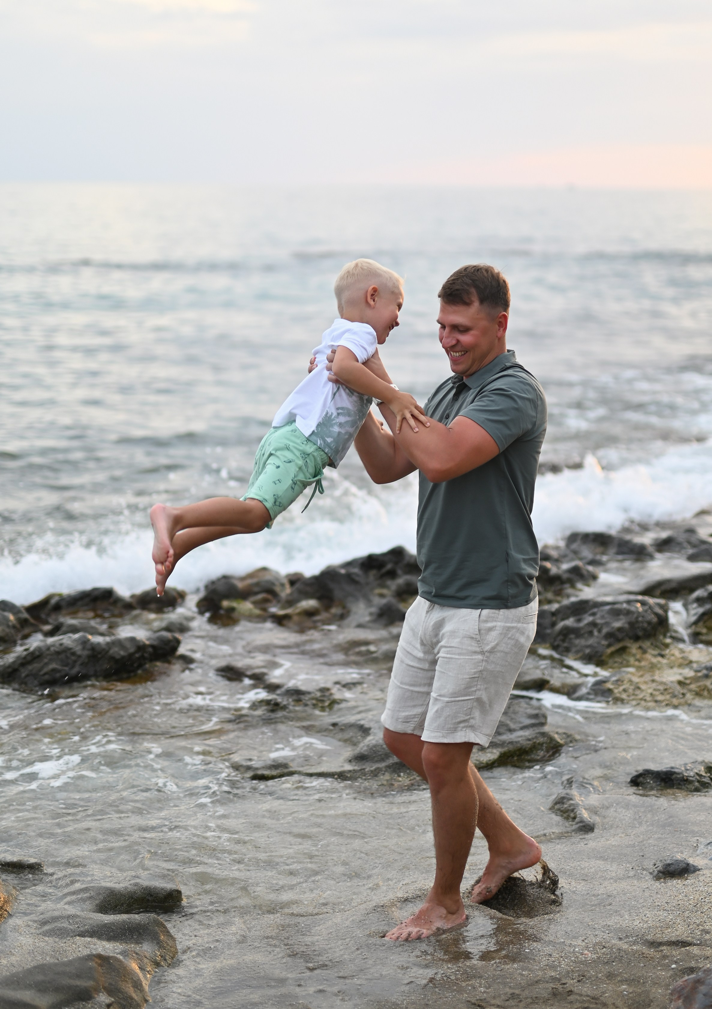 Семейная съемка на пляже Клеопатра. Photographer in Alanya, Side, Manavgat. Türkiye