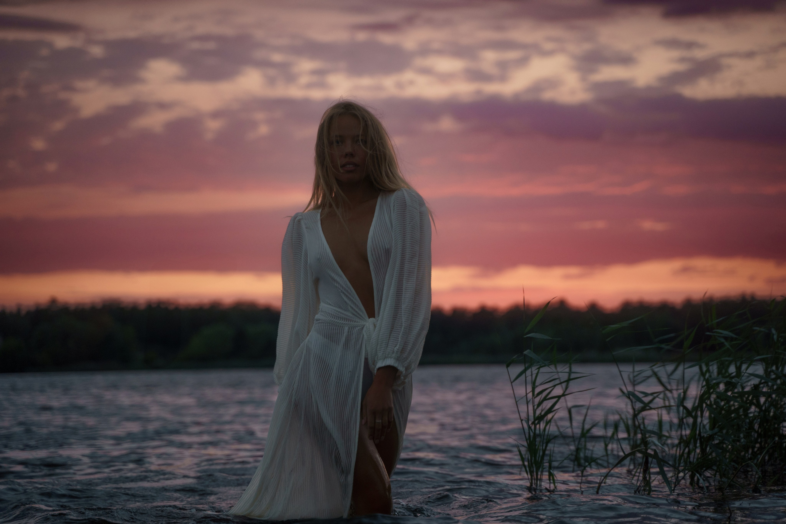 Storm, linen and milk