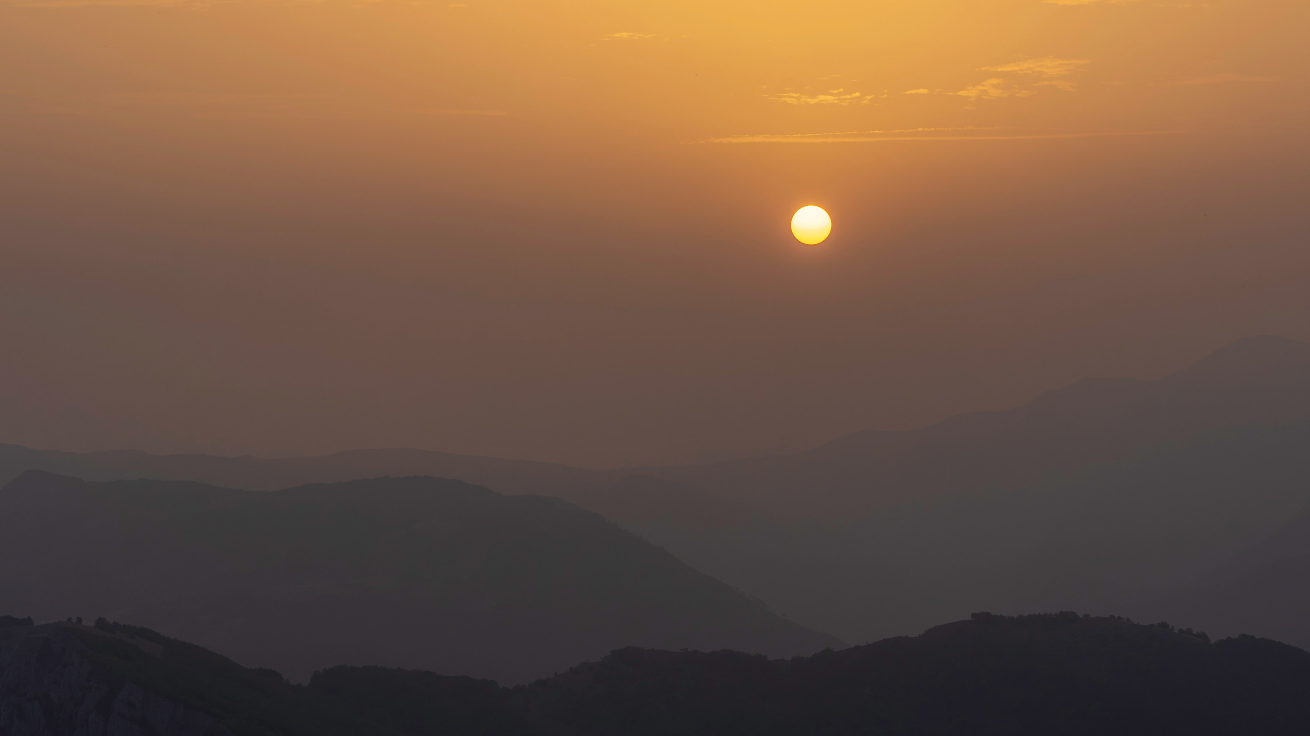 KOSMAŠ: TURNING MIDDAY LIGHT INTO GOLDEN HOUR IN LIGHTROOM. Pavel Baturin Landscape Photography