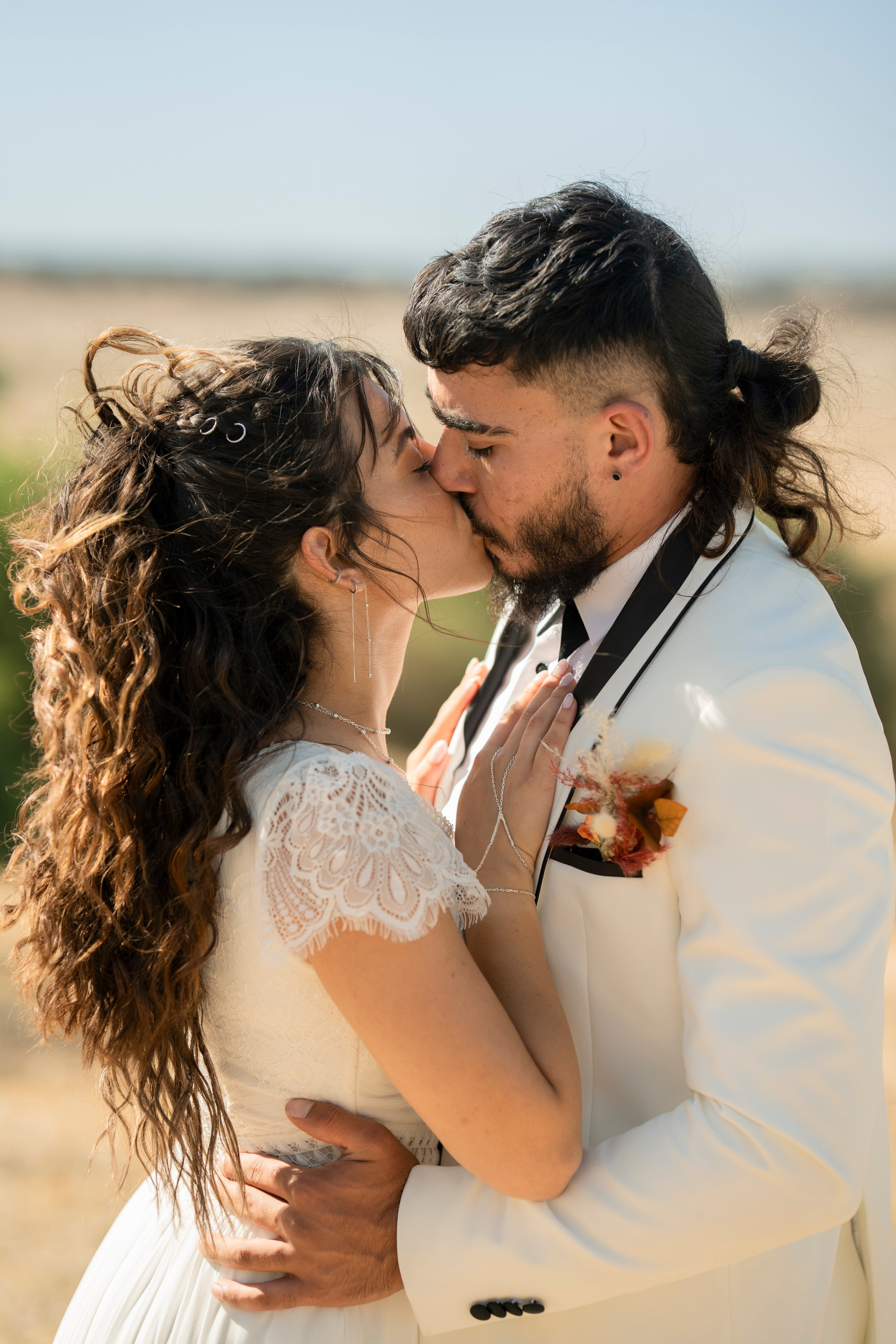 אביה ואחיה. יוסף מזרחי צילום חתונה, ברית וזוגיות. צלם מקצועי שאוהב להוציא אתכם הכי יפים ברגעים הכי מרגשים