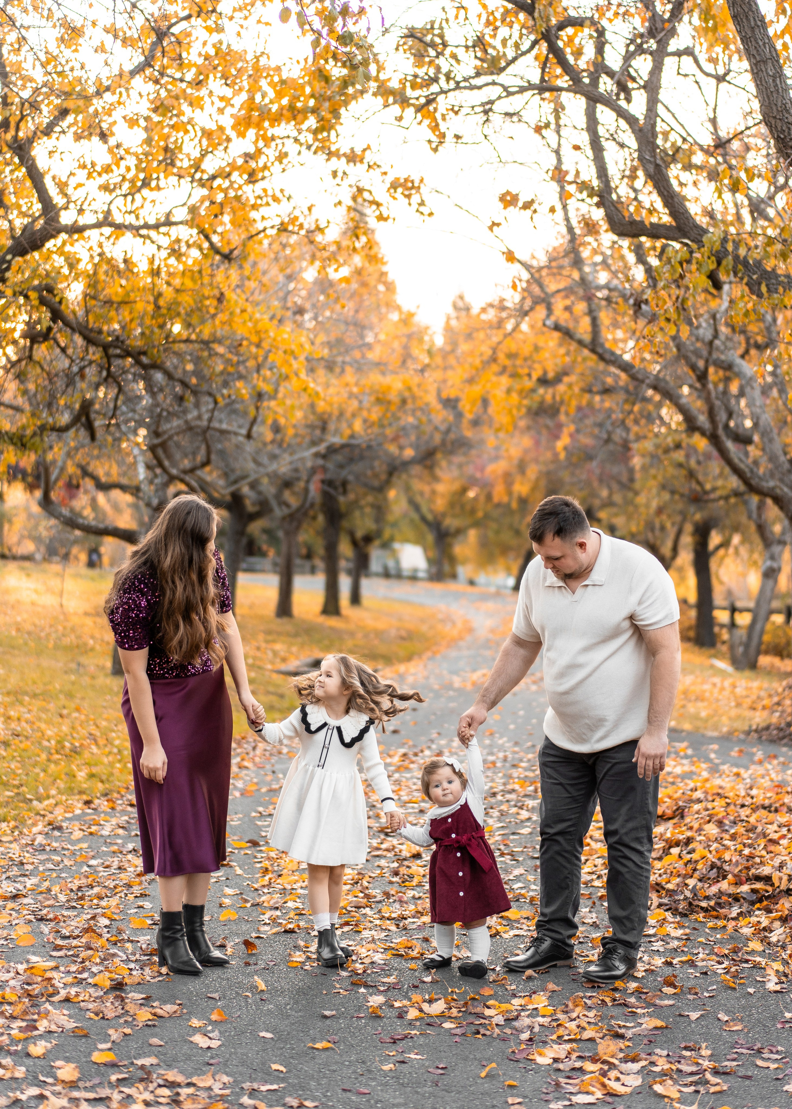 Klyushin family. Family photographer in Sacramento | Sofia Pavenko
