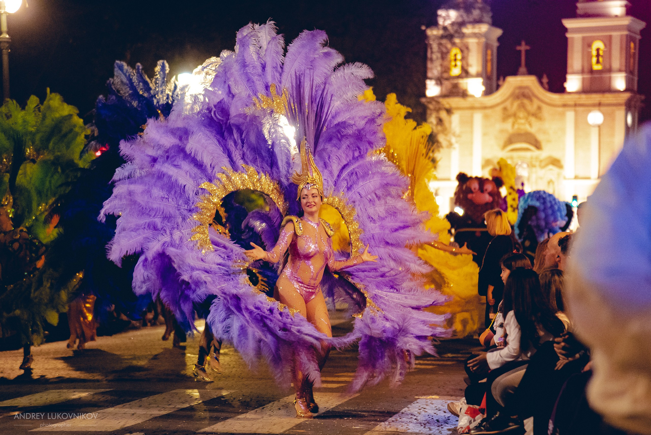 Photo report from the night carnival in Murcia | Reportage photographer Andrey Lukovnikov