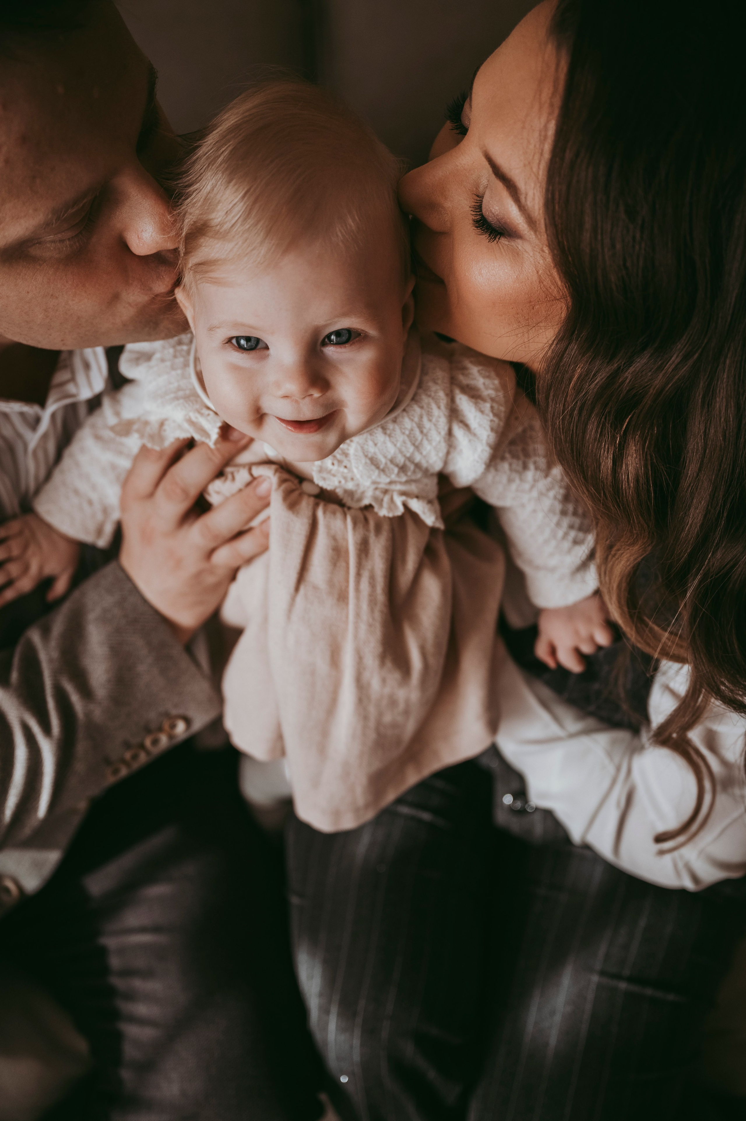 Sofijino krstenje. Deciji i porodicni fotograf u Beogradu Oksana Skendzic