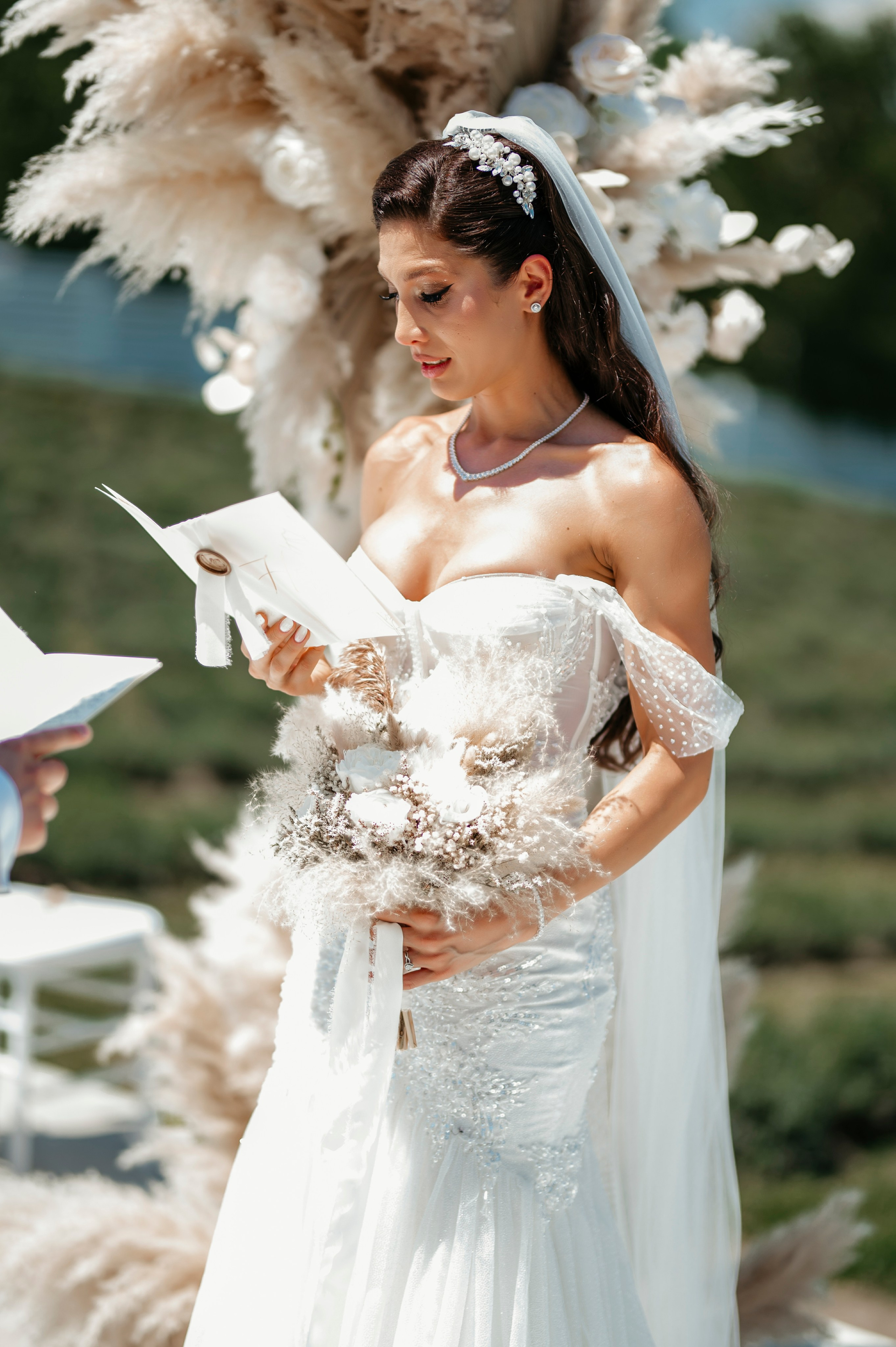 Larisa & Cosmin. Fotograf si Videograf | Nuntă-Botez