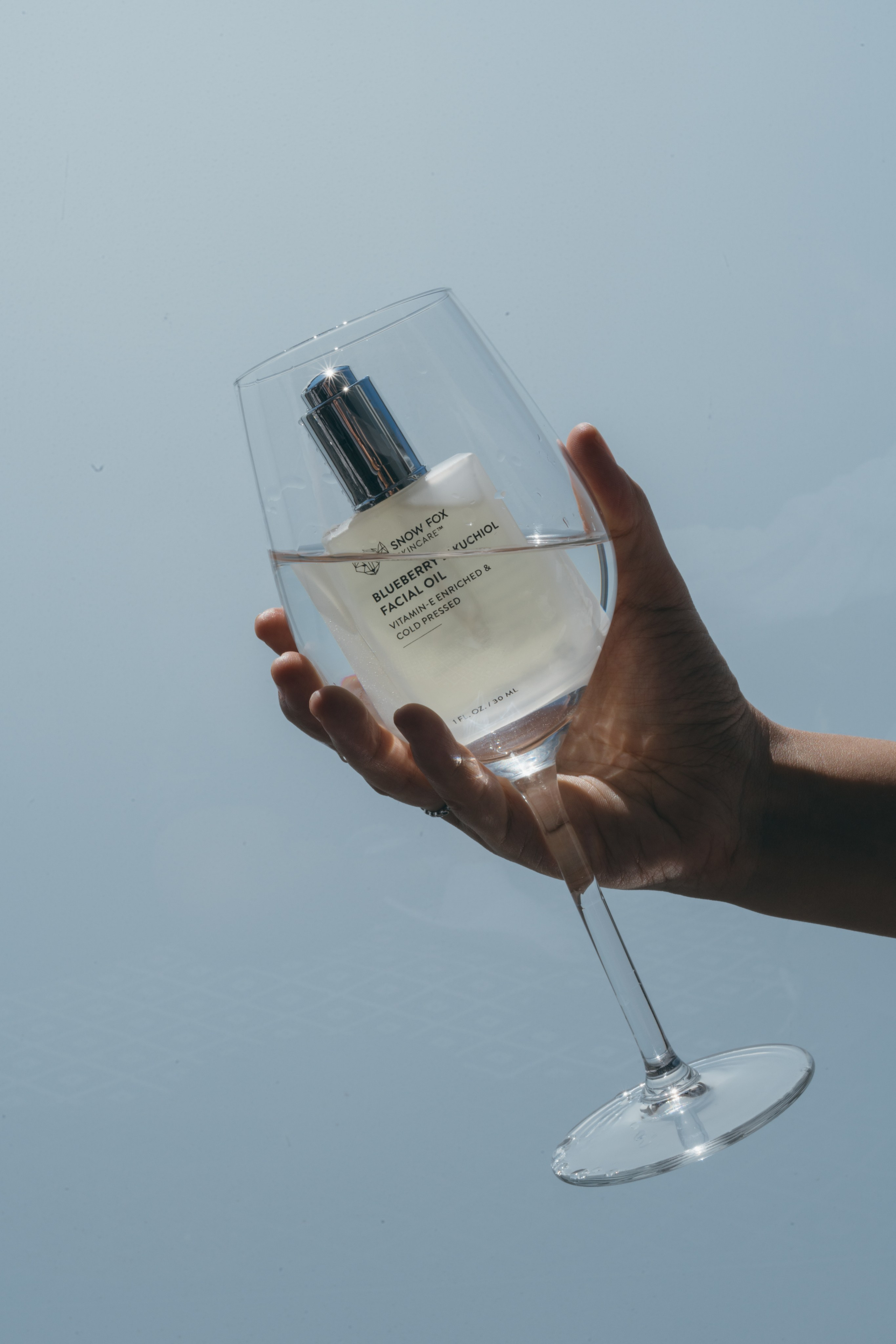 Product photo shoot for a skincare company company. Social media agency|Corporate photography|Lausanne|Geneva|Switzerland