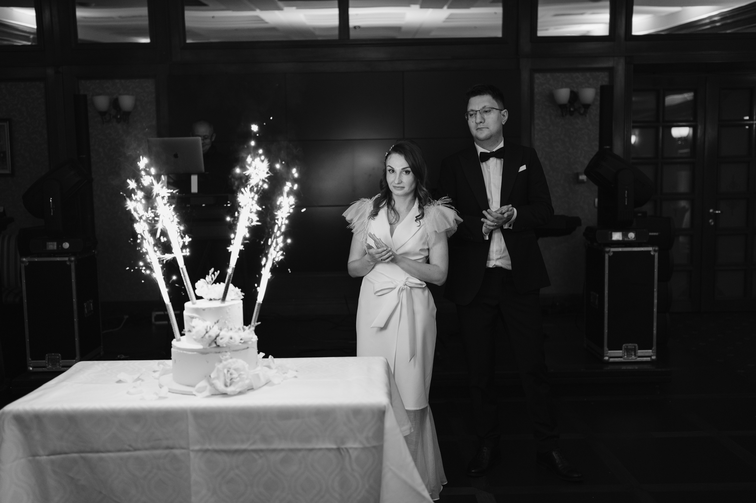 Raluca + Mihai | Wedding Select. Alexandra Hanu Photographer