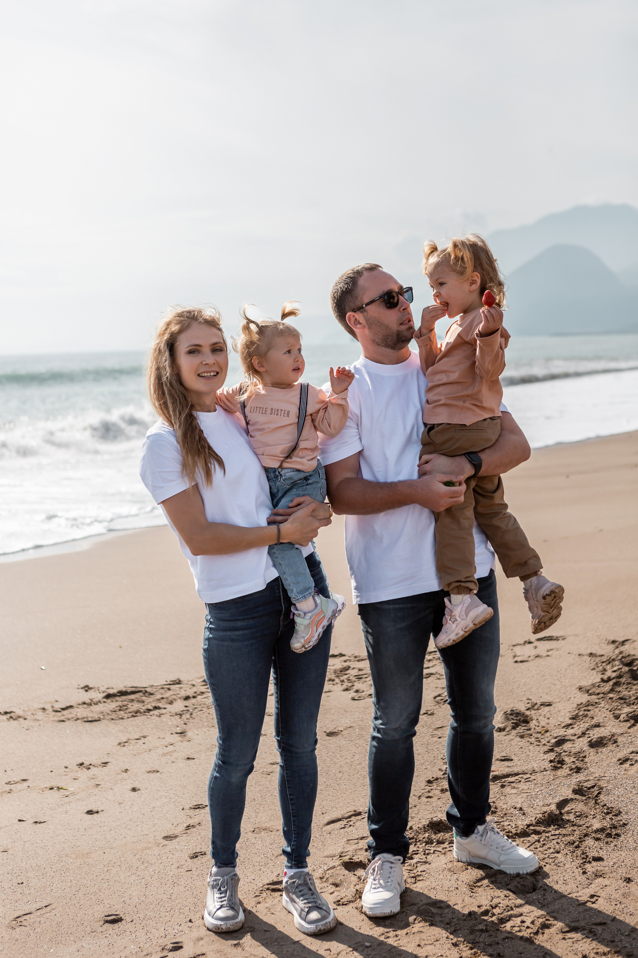 Семейная фотосессия в Анталии. Фотограф в Анталии, Кемере и Белеке