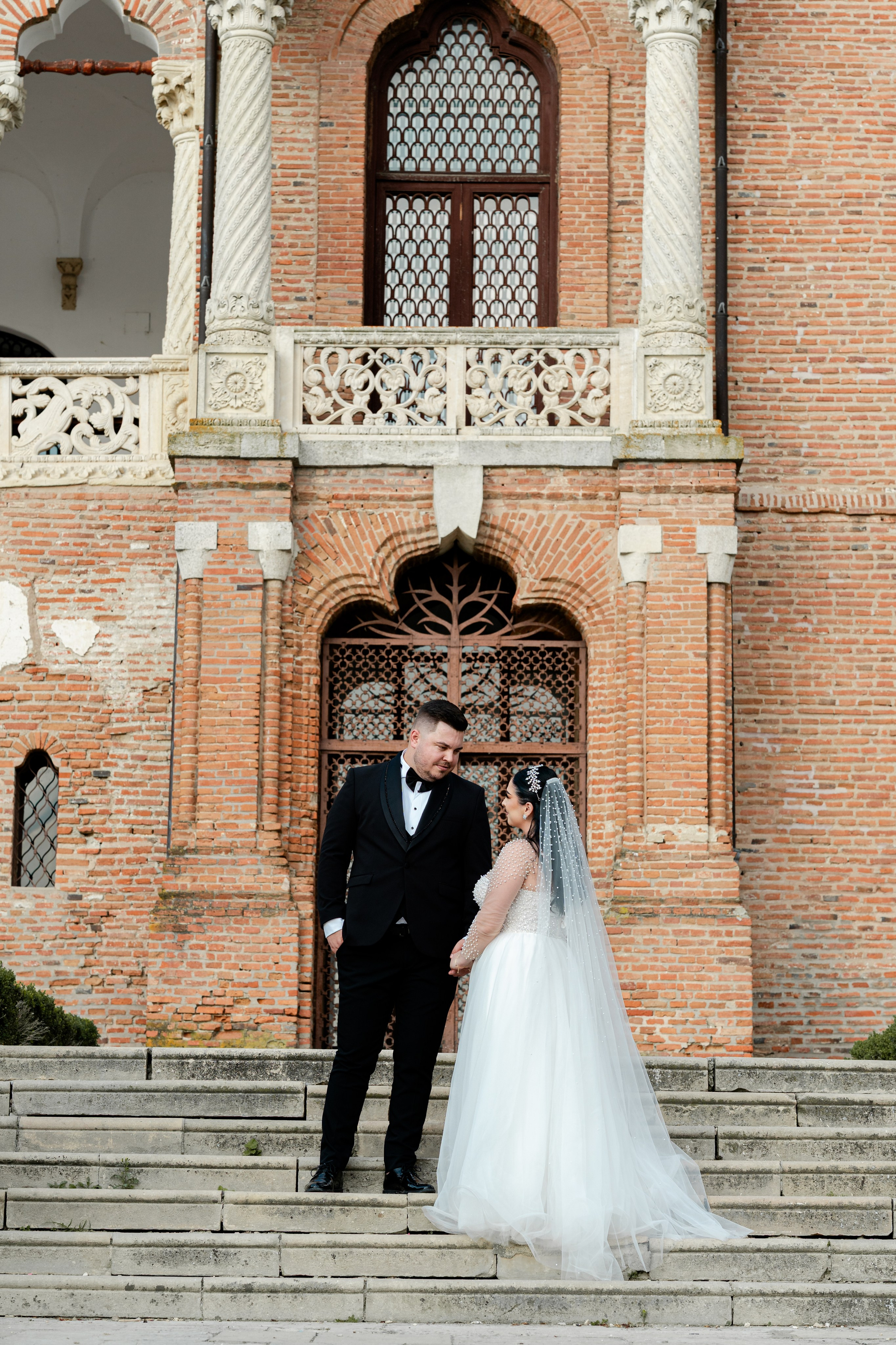 Nuntă - Gabriela și Alexandru. ALB — Alexandru-Laurențiu Bîrsan | Fotograf în București