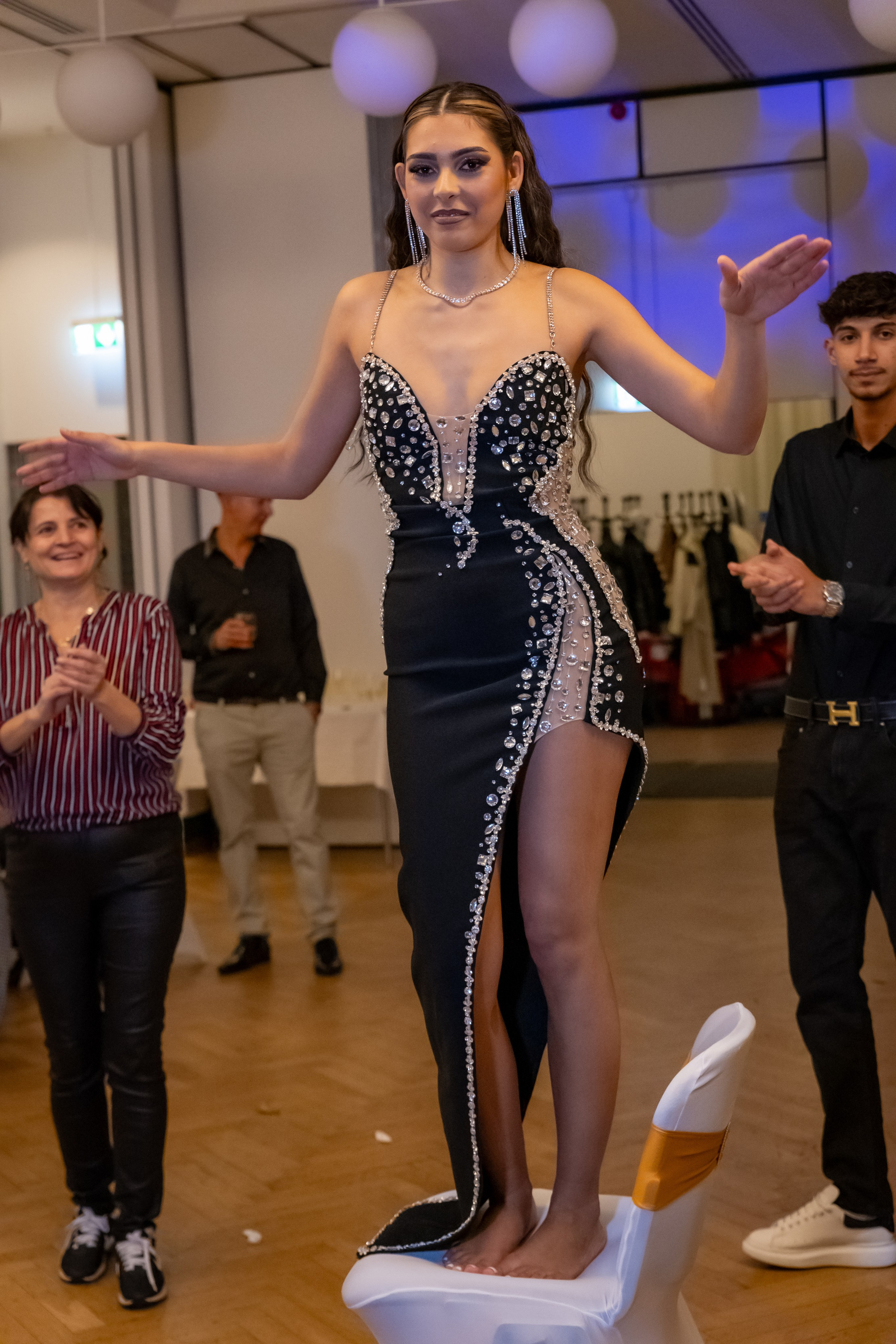 Denisa 18 Ani Majorat