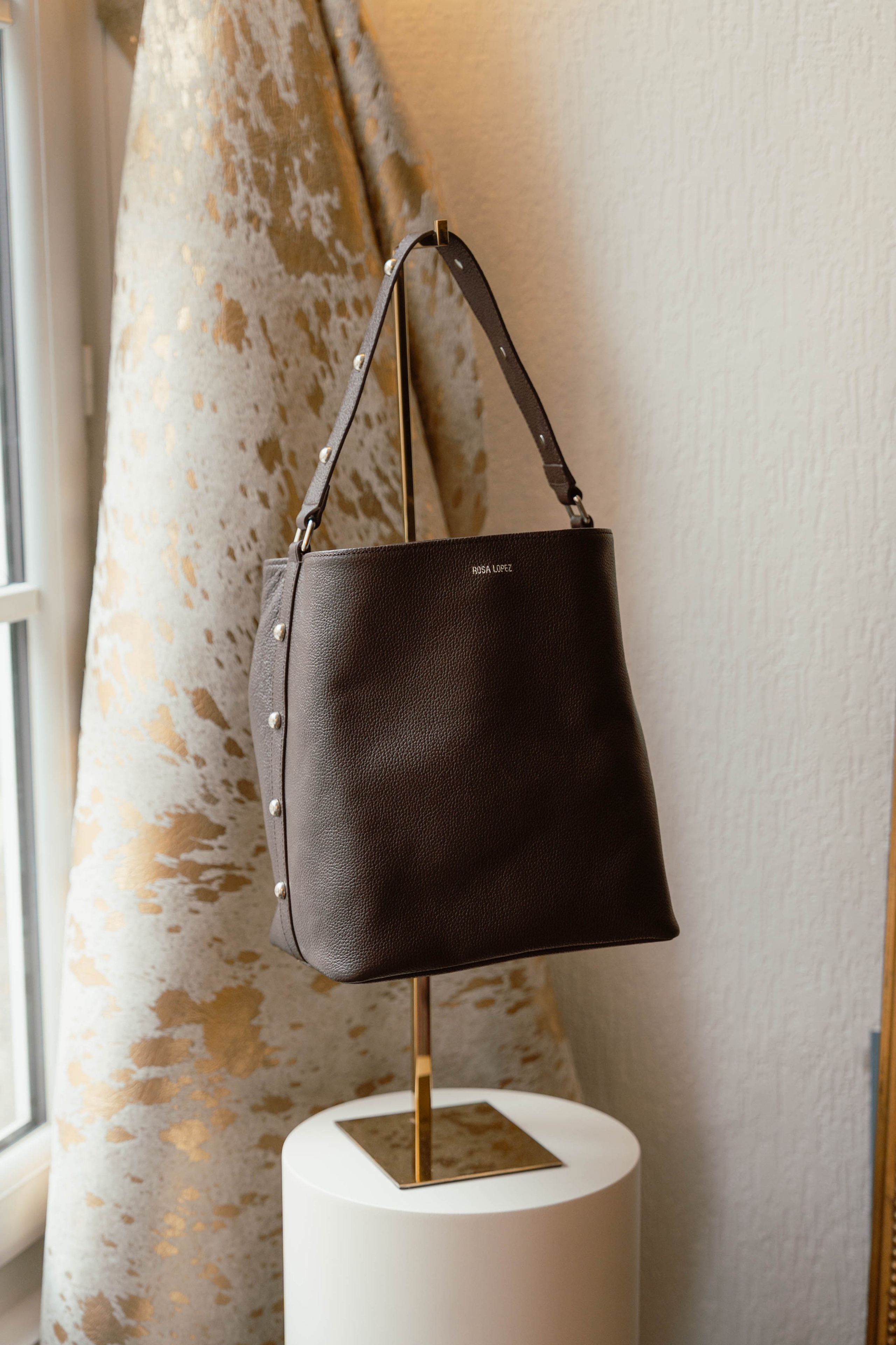 Atelier Rosa Lopez Maroquinerie. Weeding photographer / event / portrait