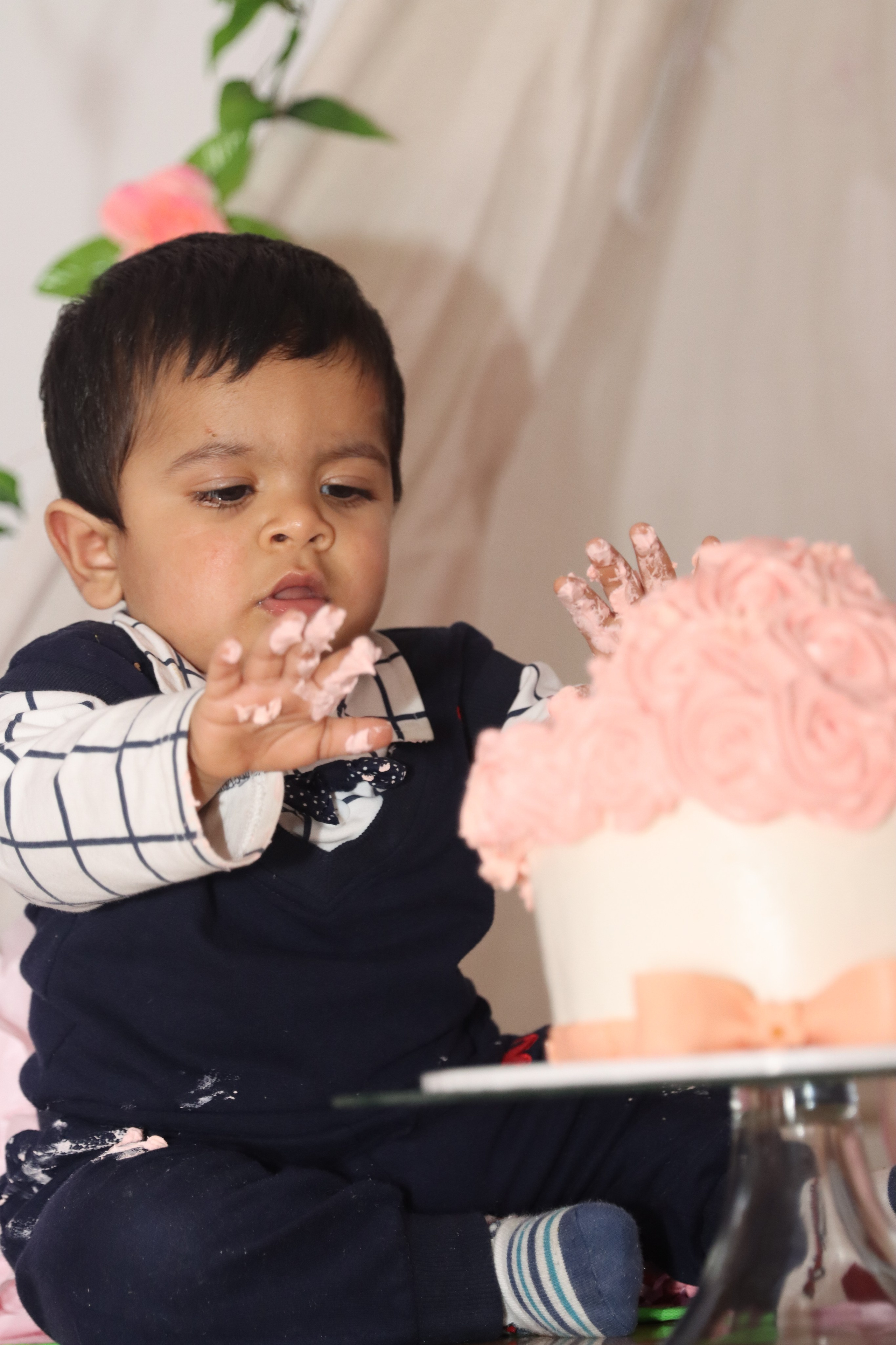 MHCreative is family-oriented photographer based in SYDNEY