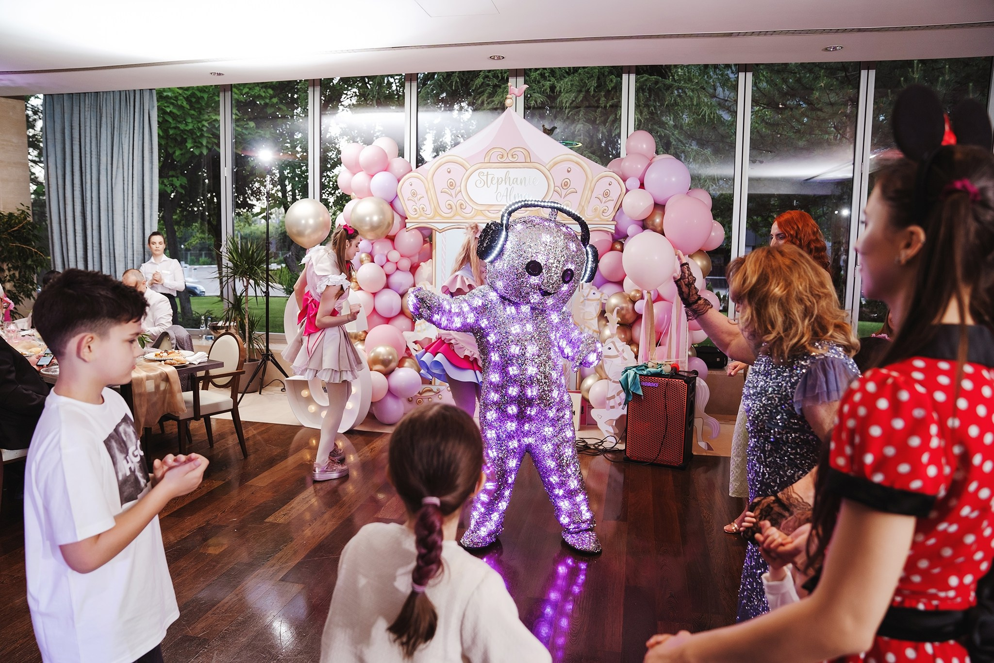 Stephanie Alma. Fotograf evenimente. Fotograf nunta. Fotograf Botez. Mihaela Savu